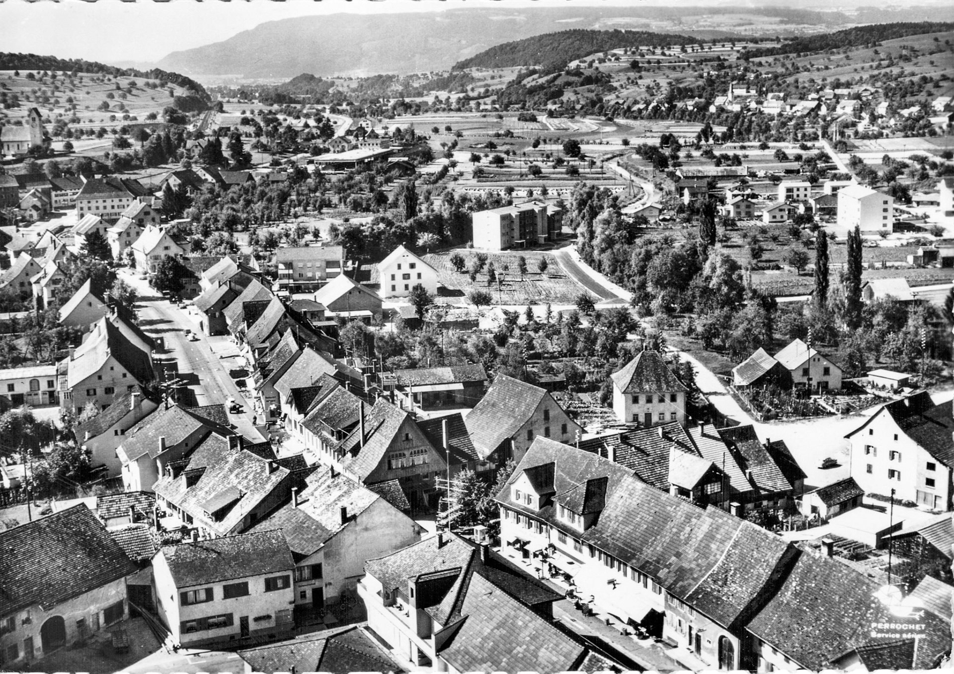 1962 Blick aufs Strassendorf
