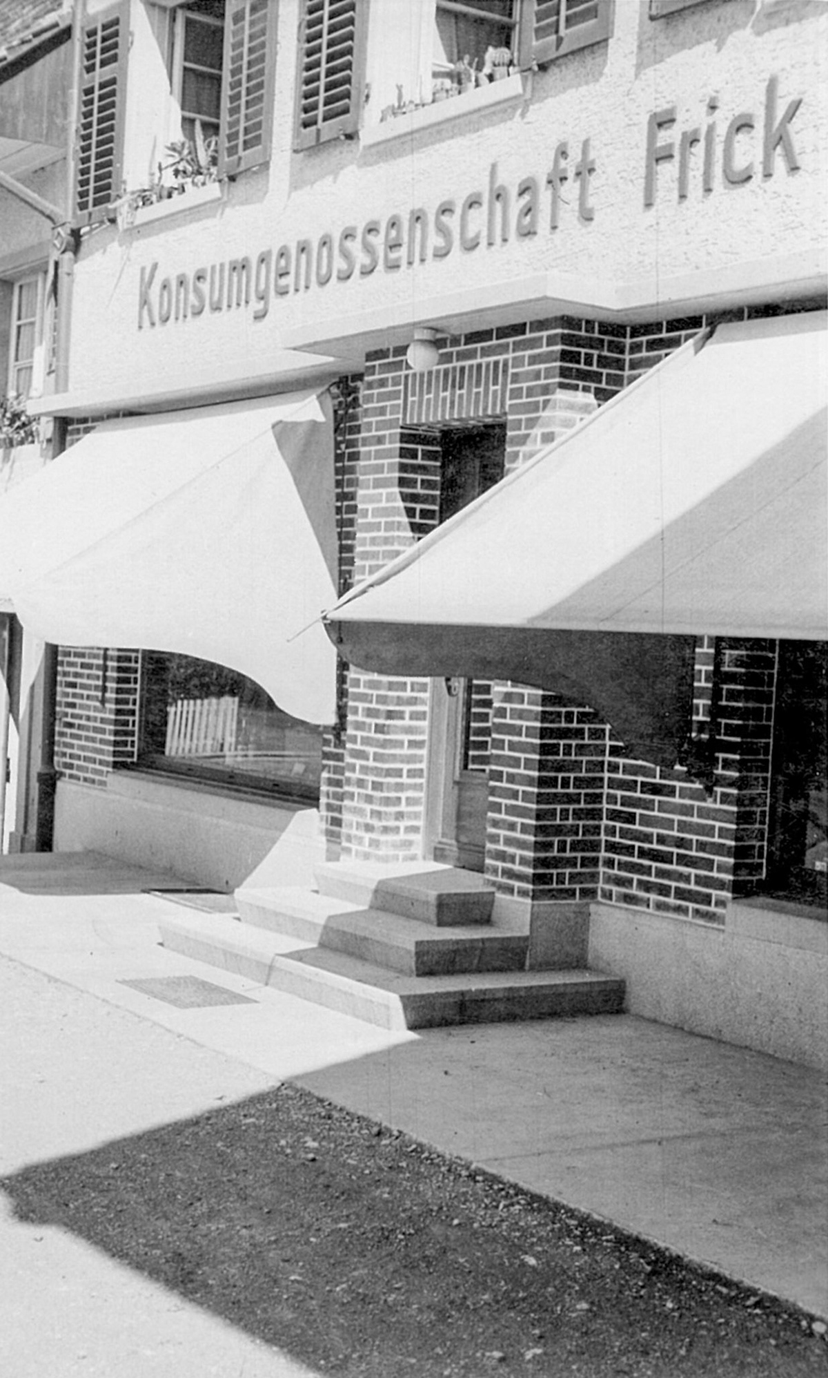 1954 Hauptstrasse 45