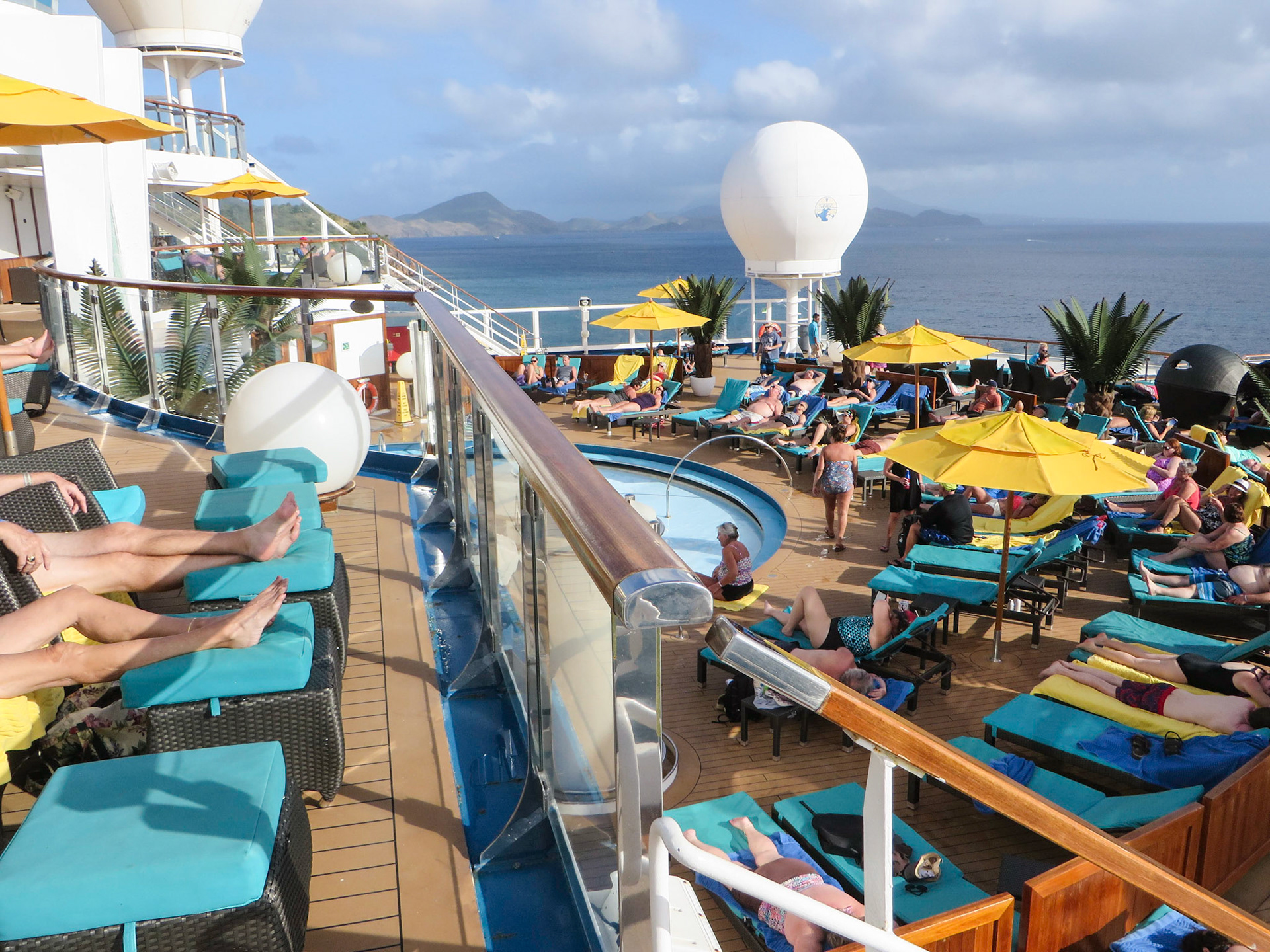 Carnival Sunshine in St. Kitts