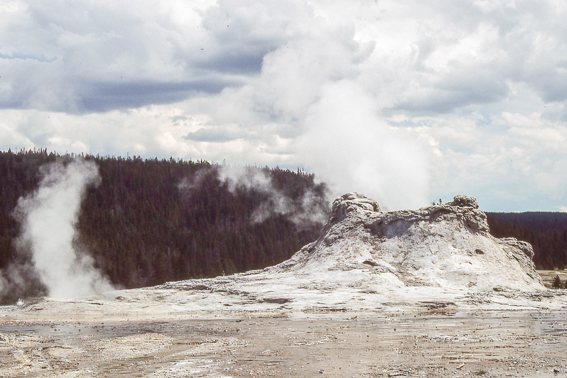 Castle Geyser