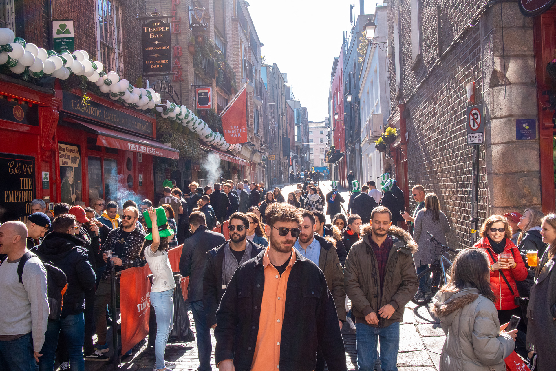 Strolling around Temple Bar