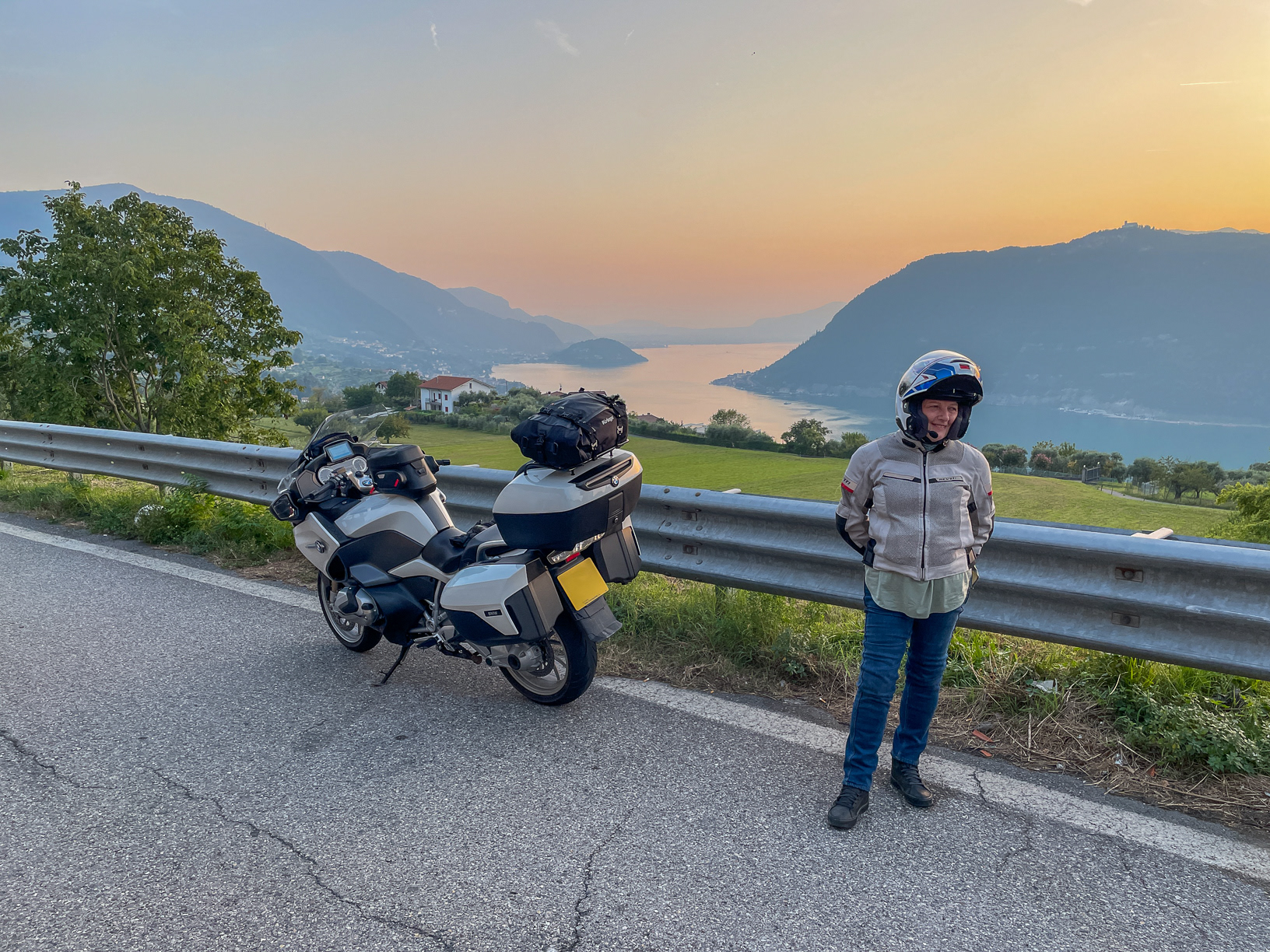 First view of Lake Iseo where it was almost safe to stop!!