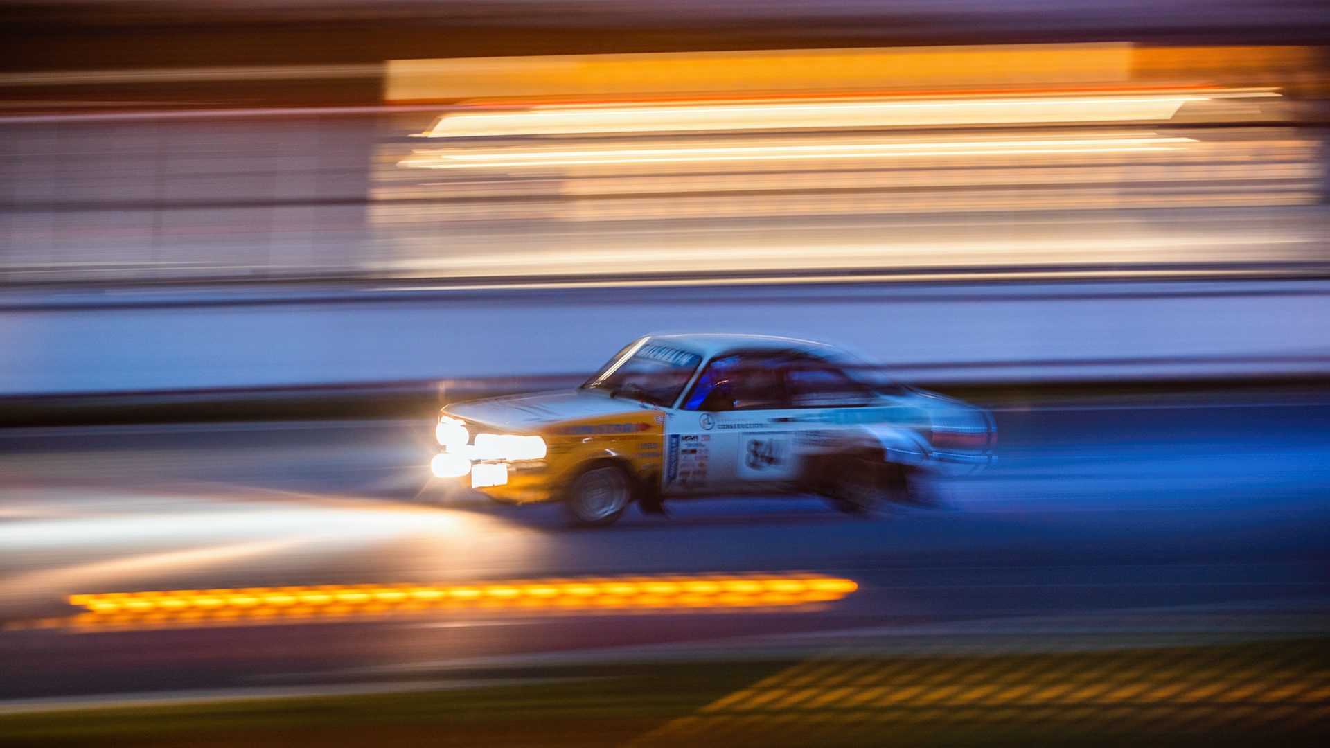 Panning at a 1/5th of second, maybe a pan too far !!