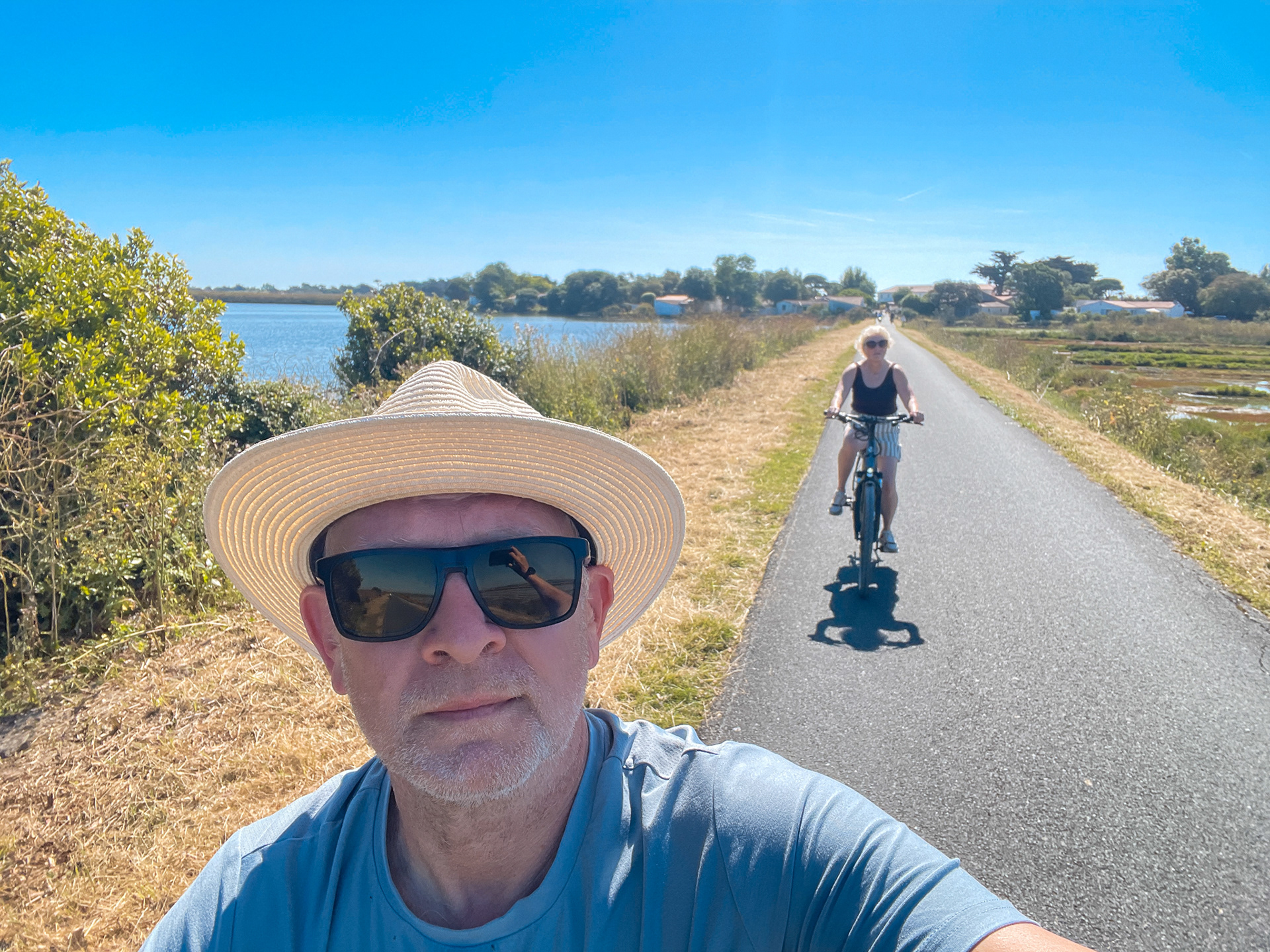 Thursday and the sun was fully with us, so we hired a couple of bikes to explore the island on the extensive network of cycle paths