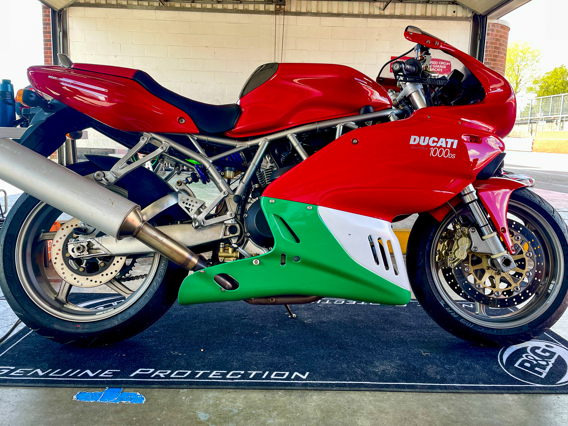 Really pleased with how this Road Sports bike went on track!