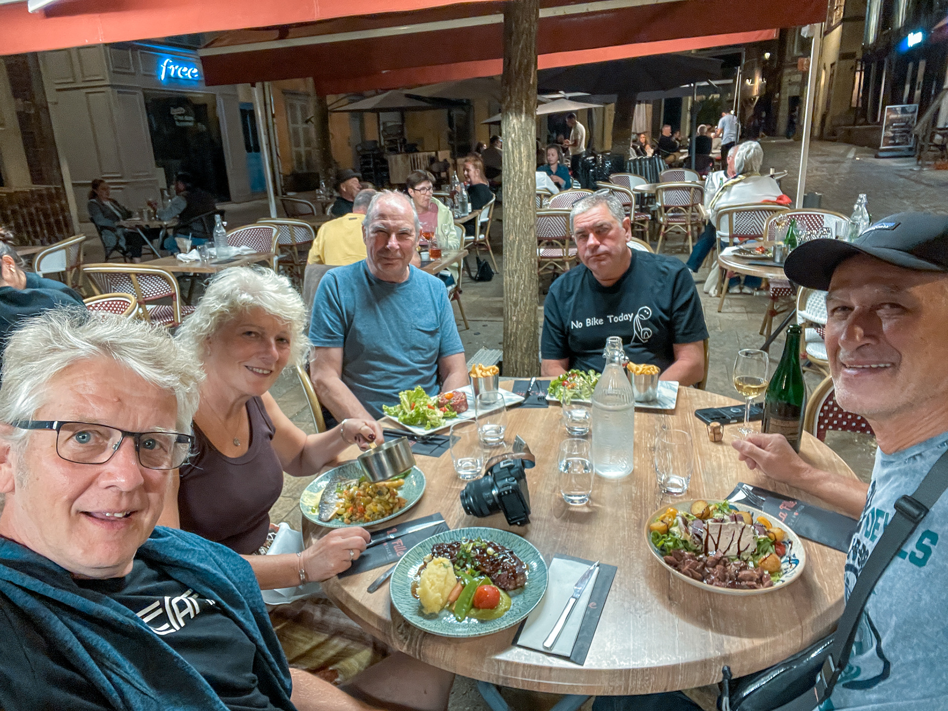 But no worries as we found a nice restaurant just off of the town square. 