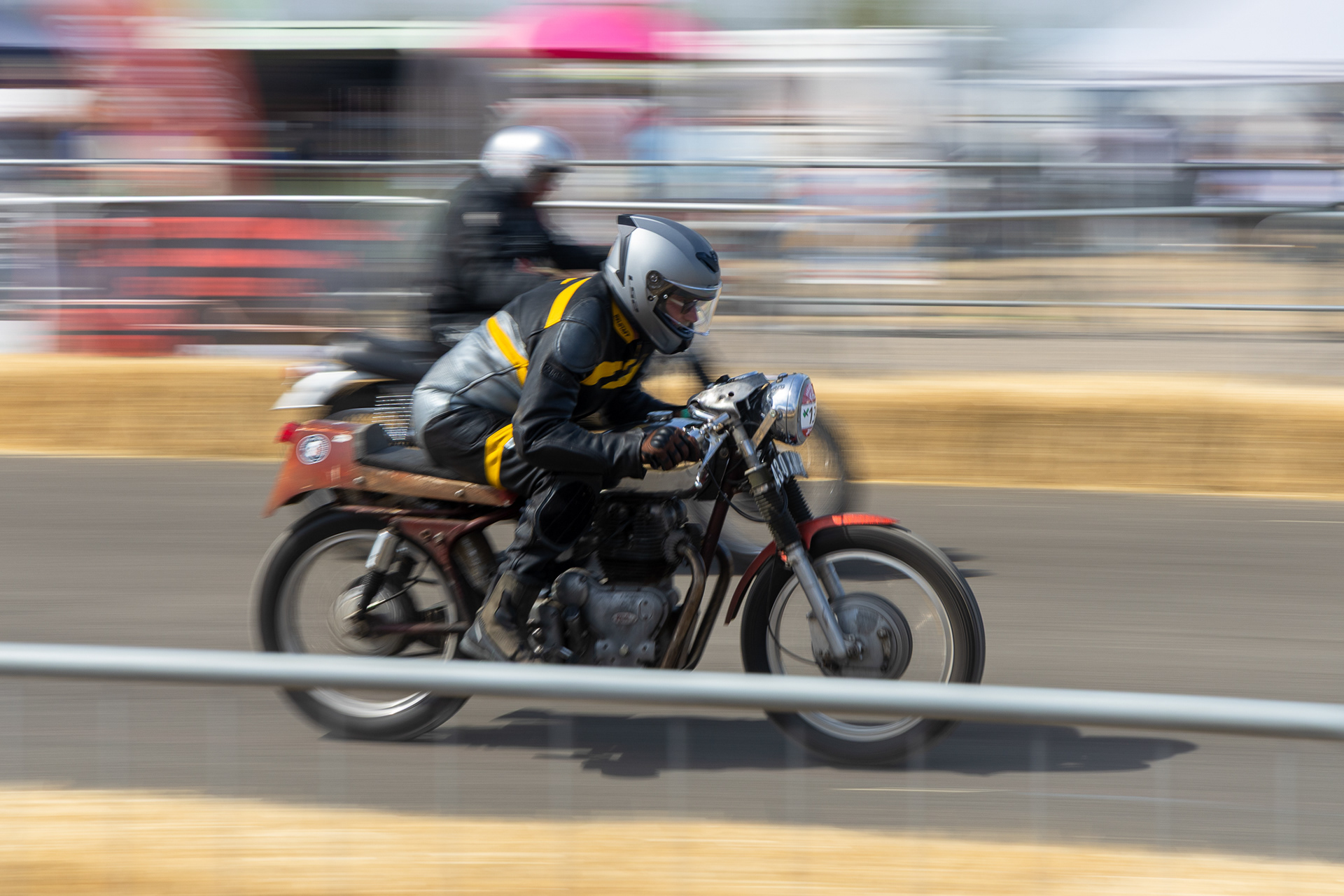 Some sprinting action! 