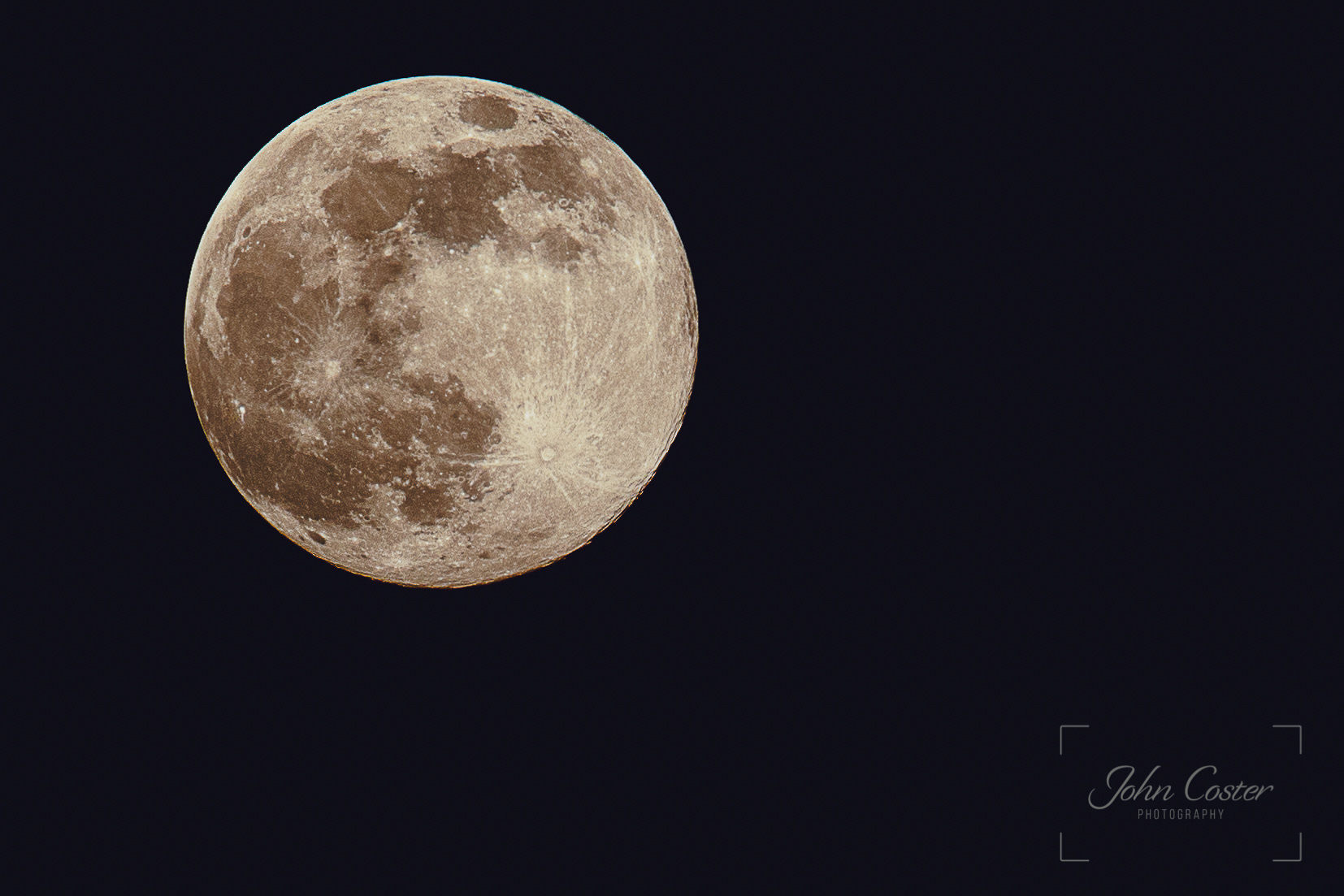 Taken with a Canon 5D, 70-200mm lens, 1.4x converter and a huge crop in post!!
