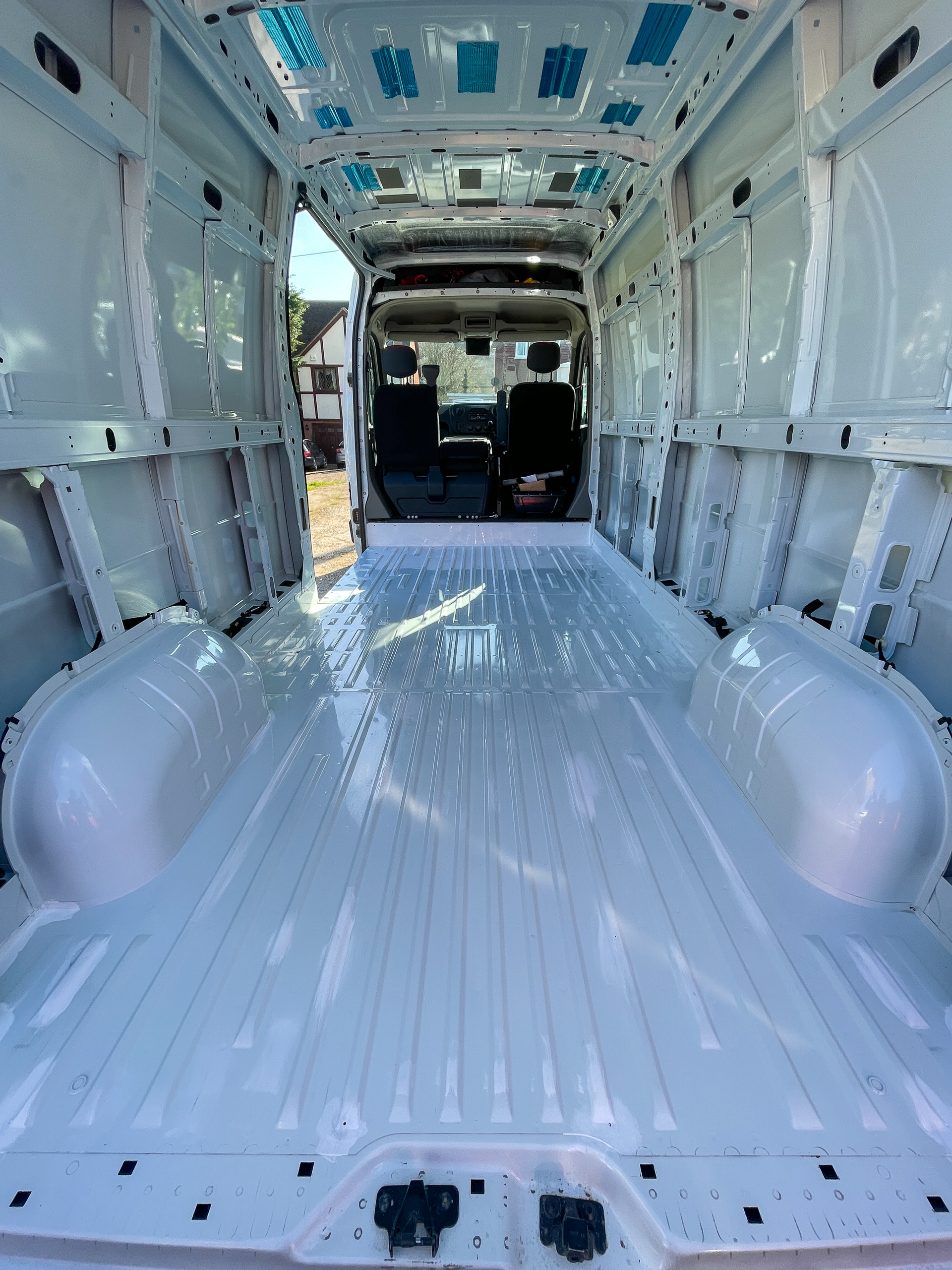 First job, strip out and tidy up all the wear and tear. 