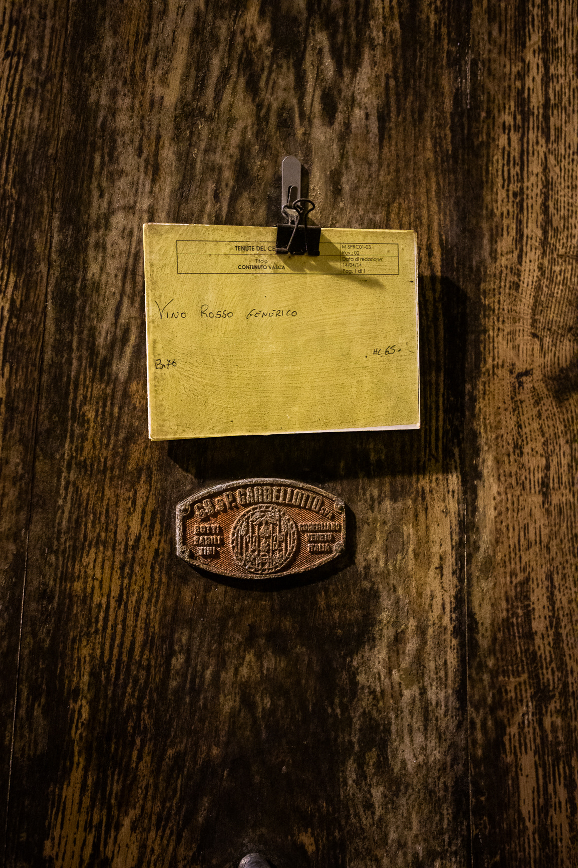 A tour of the cellars of Fattoria Del Cerro