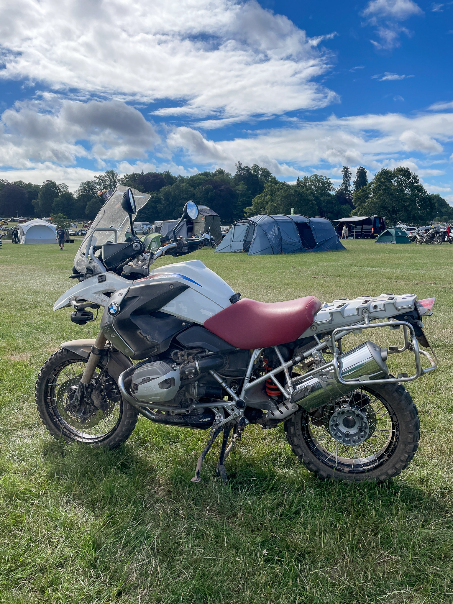We've survived our first Off Road event - including a little face plant in the dust when I miss read a rut! 