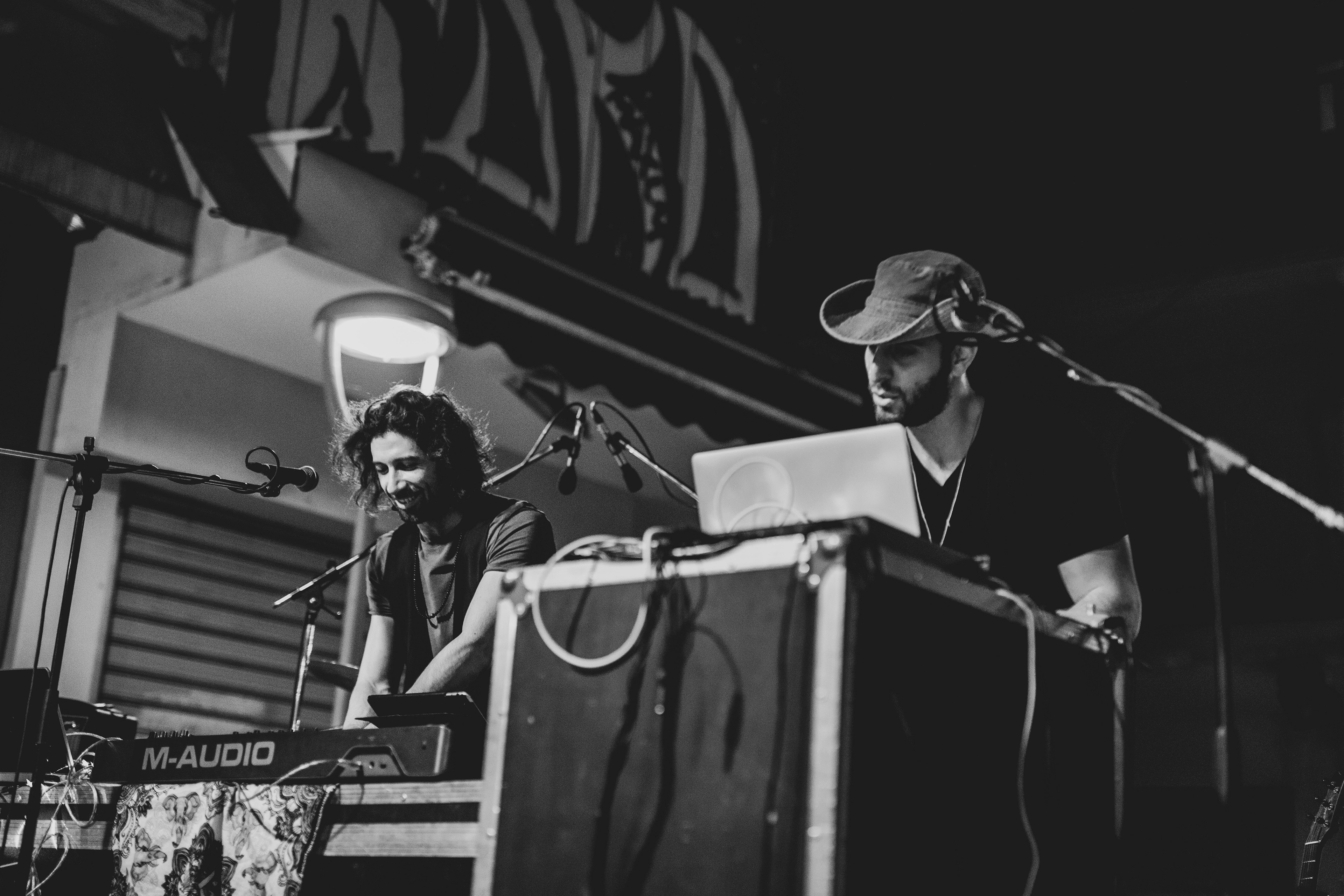 Equs, live at kapani project