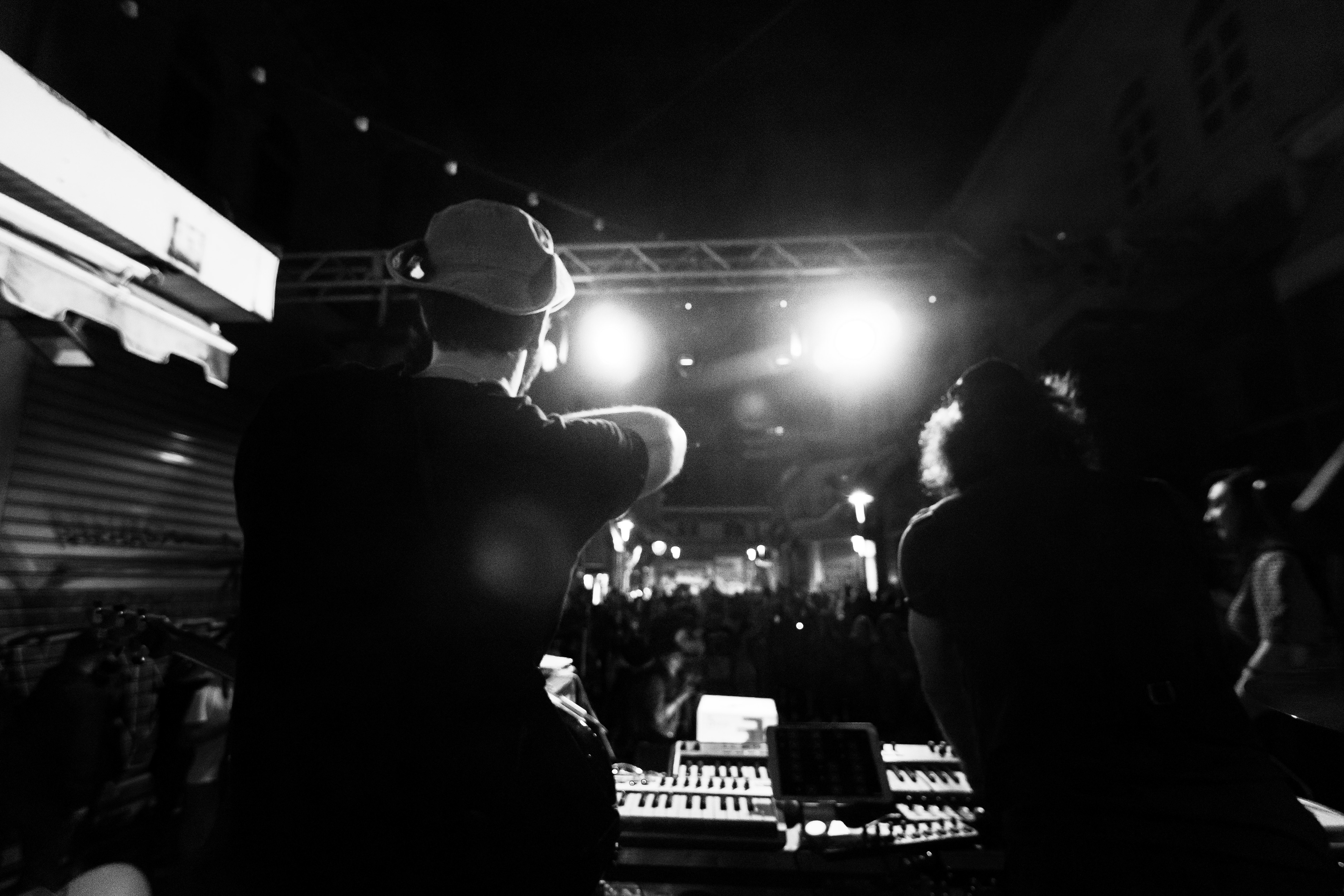 Equs, live at kapani project