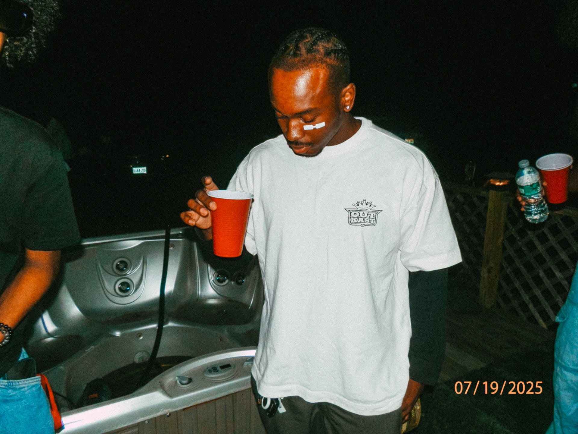 OLYMPUS DIGITAL CAMERA