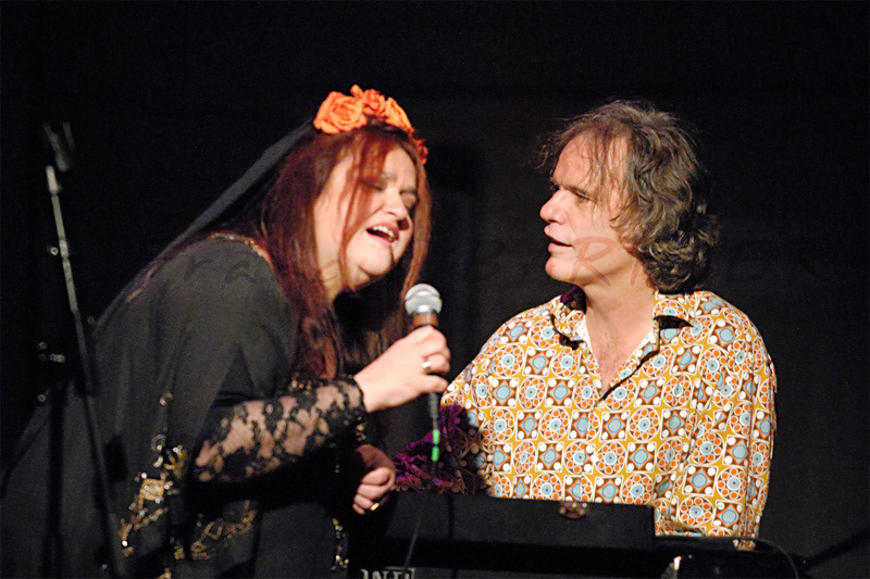 Mônica Passos - Emmanuel Bex