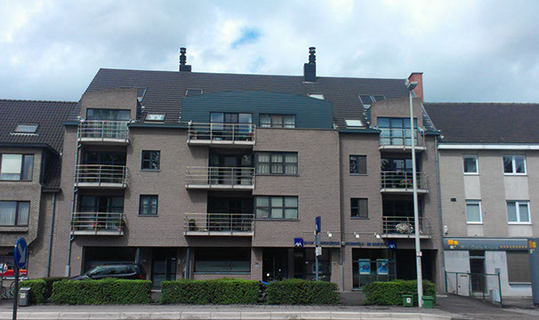 Residentie EVELYN, Dorp West 92-94-96 te Lochristi - 13 Entiteiten, 16 Gar/Par/SP - Syndicus sedert 1 juli 2014 - AV periode 15-30 juni - Evelyn@VastgoedbeheerDeVuyst.be