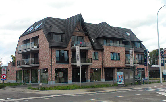Residentie LOUISE - Antwerpsesteenweg 30 te Lochristi - 7 Entiteiten, 21 Gar/Par/SP - Syndicus sedert 1 mei 2014 - AV periode 01-15 september - Louise@VastgoedbeheerDeVuyst.be