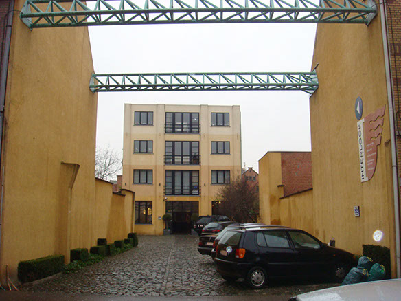 Residentie LOFTING, Georges Martensstraat 9 te Deinze - 9 Entiteiten, 9 Gar/Par/SP - Syndicus sedert 1 september 2008 - AV periode 15-28 februari - Lofting@VastgoedbeheerDeVuyst.be