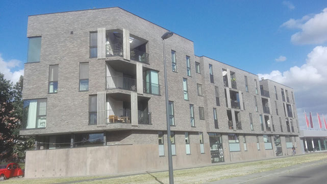 Residentie BARGIEKAAI, Bargiekaai 27-28 te Gent - 19 Entiteiten, 22 Gar/Par/SP - Syndicus sedert 25 maart 2014 - AV periode 15-30 september - Bargiekaai@VastgoedbeheerDeVuyst.be
