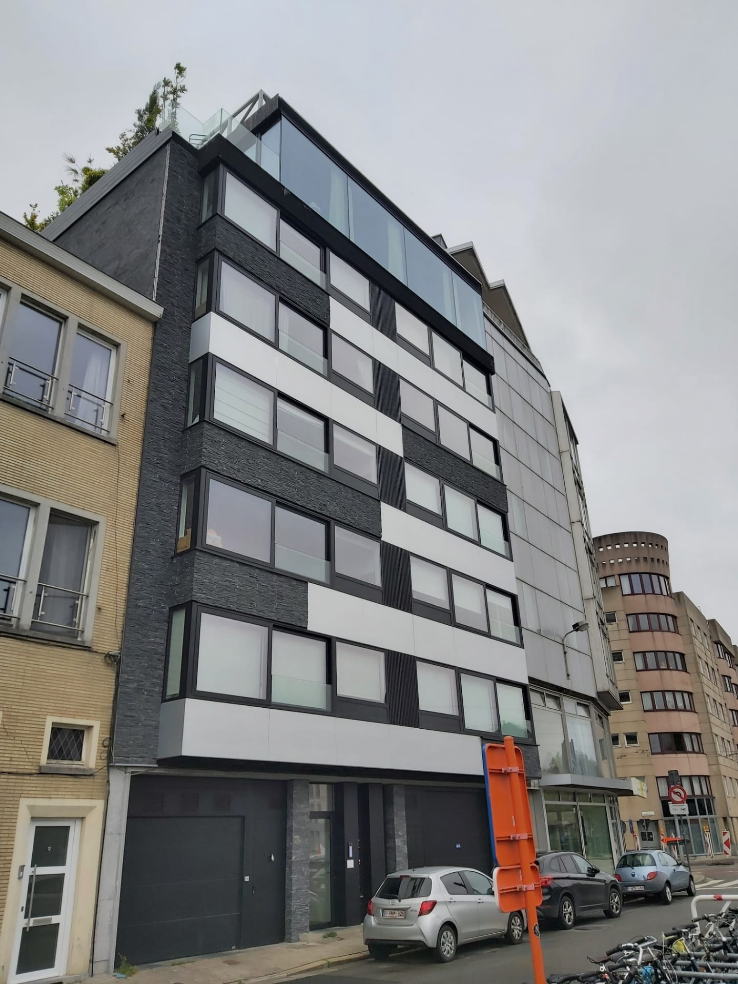 Residentie L'OISEAU BLEU, Waldamkaai 8 te Gent - 11 Entiteiten, 0 Gar/Par/SP - Syndicus sedert 14 mei 2021 - AV periode ??? - L'OiseauBleu@VastgoedbeheerDeVuyst.be