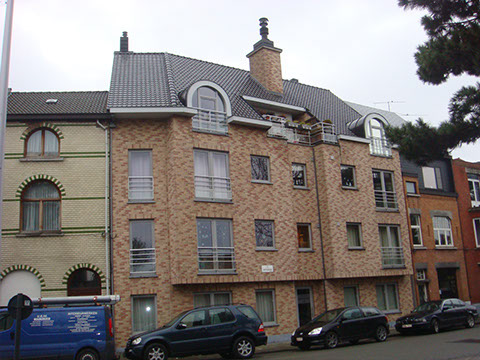 Residentie AMANDINE, Destelbergenstraat 129 te Sint-Amandsberg - 7 Entiteiten, 0 Gar/Par/SP - Syndicus sedert 1 december 2010 - AV periode 20 juni-04 juli - Amandine@VastgoedbeheerDeVuyst.be
