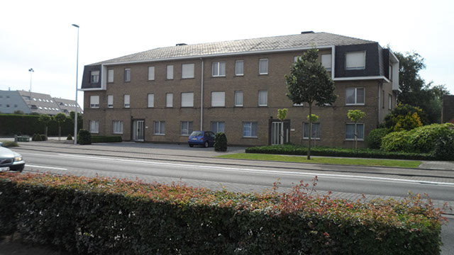 Residentie DORP OOST 120-142, Dorp Oost 120-142 te Lochristi - 12 Entiteiten, 12 Gar/Par/SP - Syndicus sedert 1 september 2012 - AV periode 15-30 januari - DorpOost120-142@VastgoedbeheerDeVuyst.be