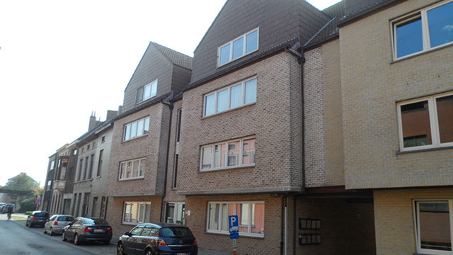 Residentie RECREA LEFT, Kerkstraat 205/213c te Gentbrugge - 8 Entiteiten, 0 Gar/Par/SP - Syndicus sedert 8 augustus 2012 - AV periode 15-30 juni - RecreaLeft@VastgoedbeheerDeVuyst.be