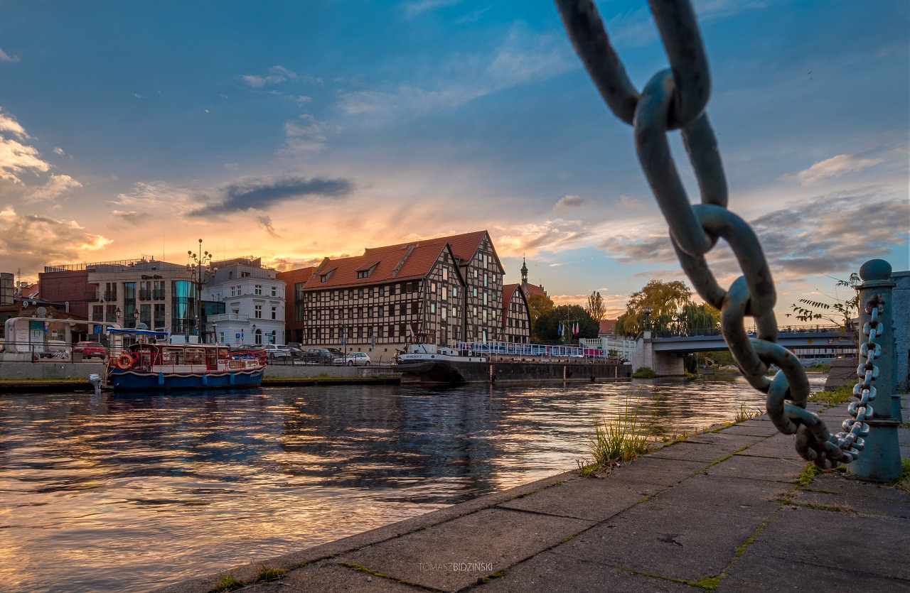 Spichrze nad Brdą