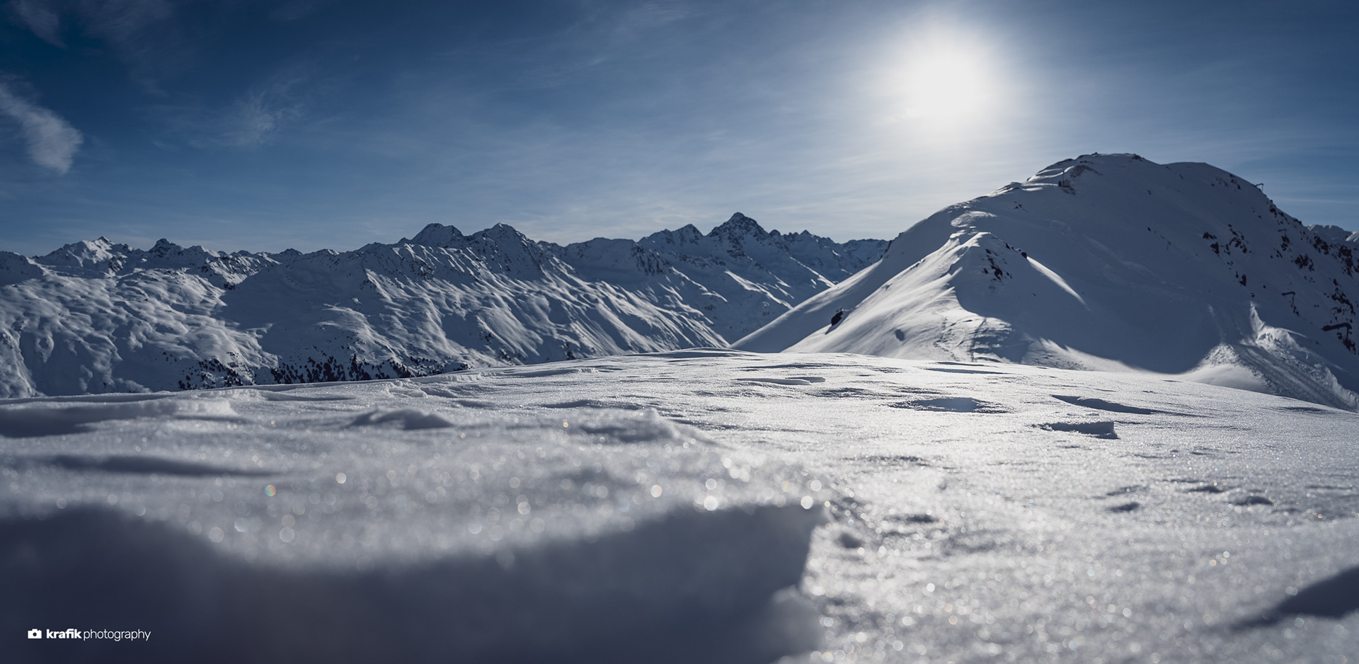 Freeride ridge - Skiresort Jakobshorn Davos Switzerland
