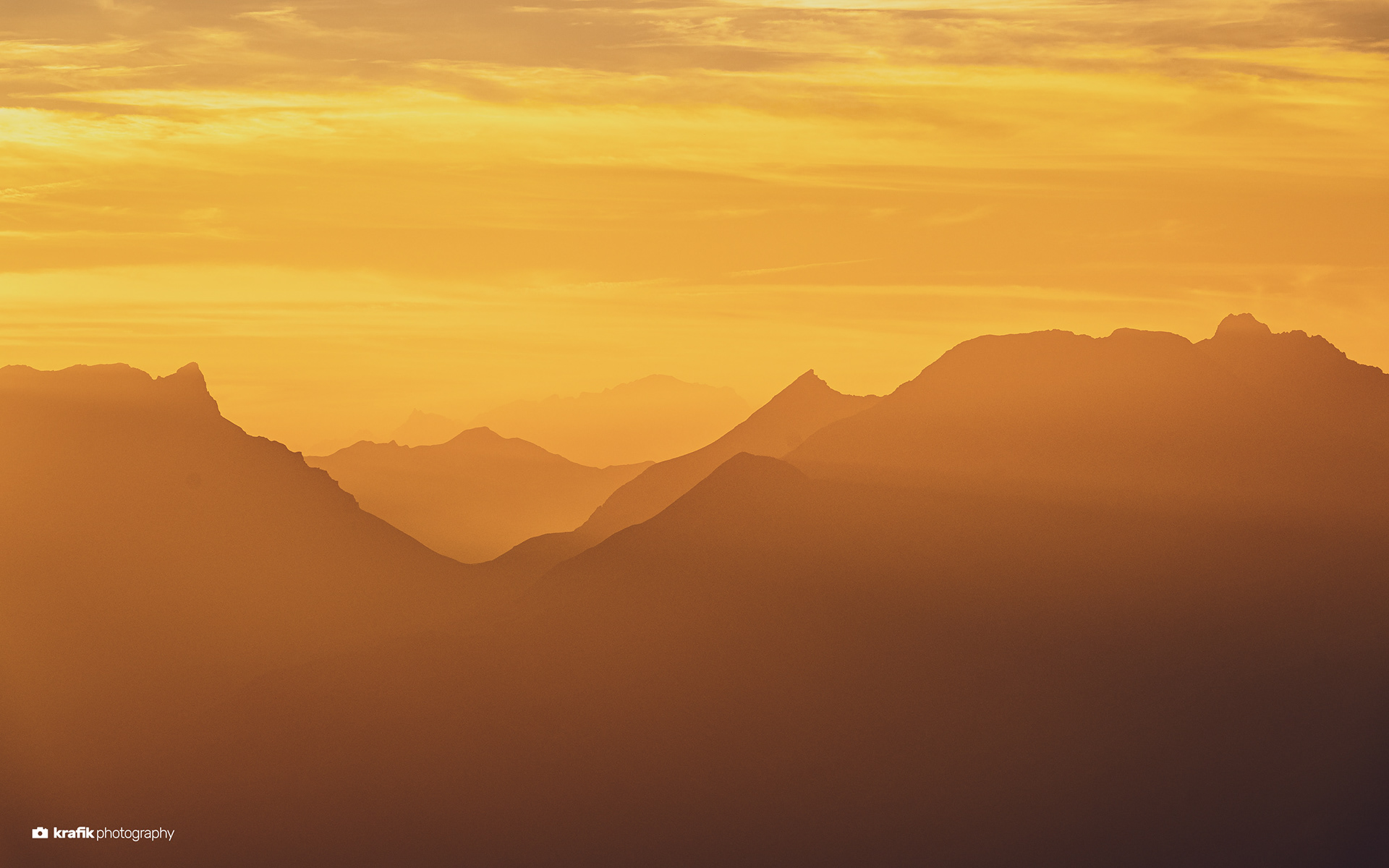 Sunset with foggy sky - Jatzhorn Davos Switzerland