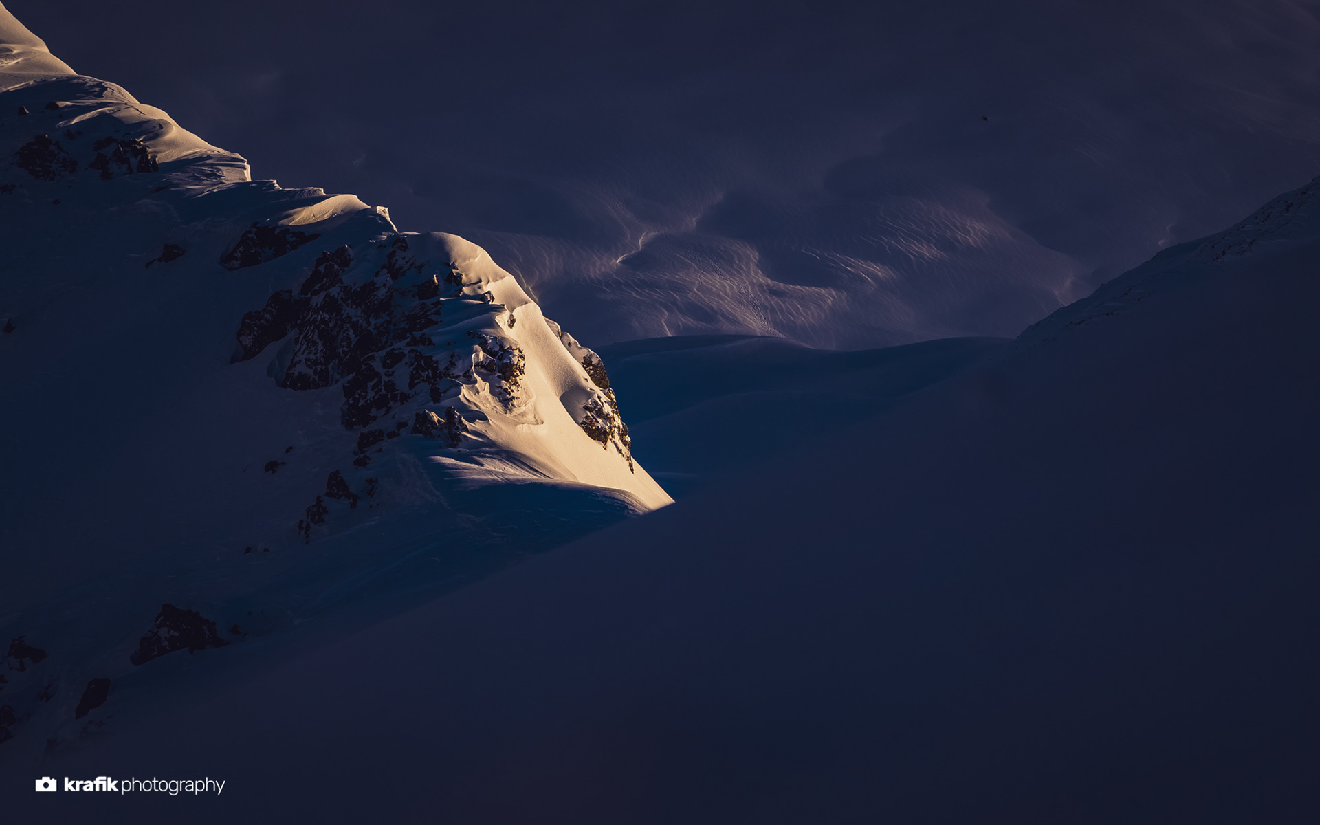 Sunrise on the ridges - Skiresort Jakobshorn Davos Switzerland