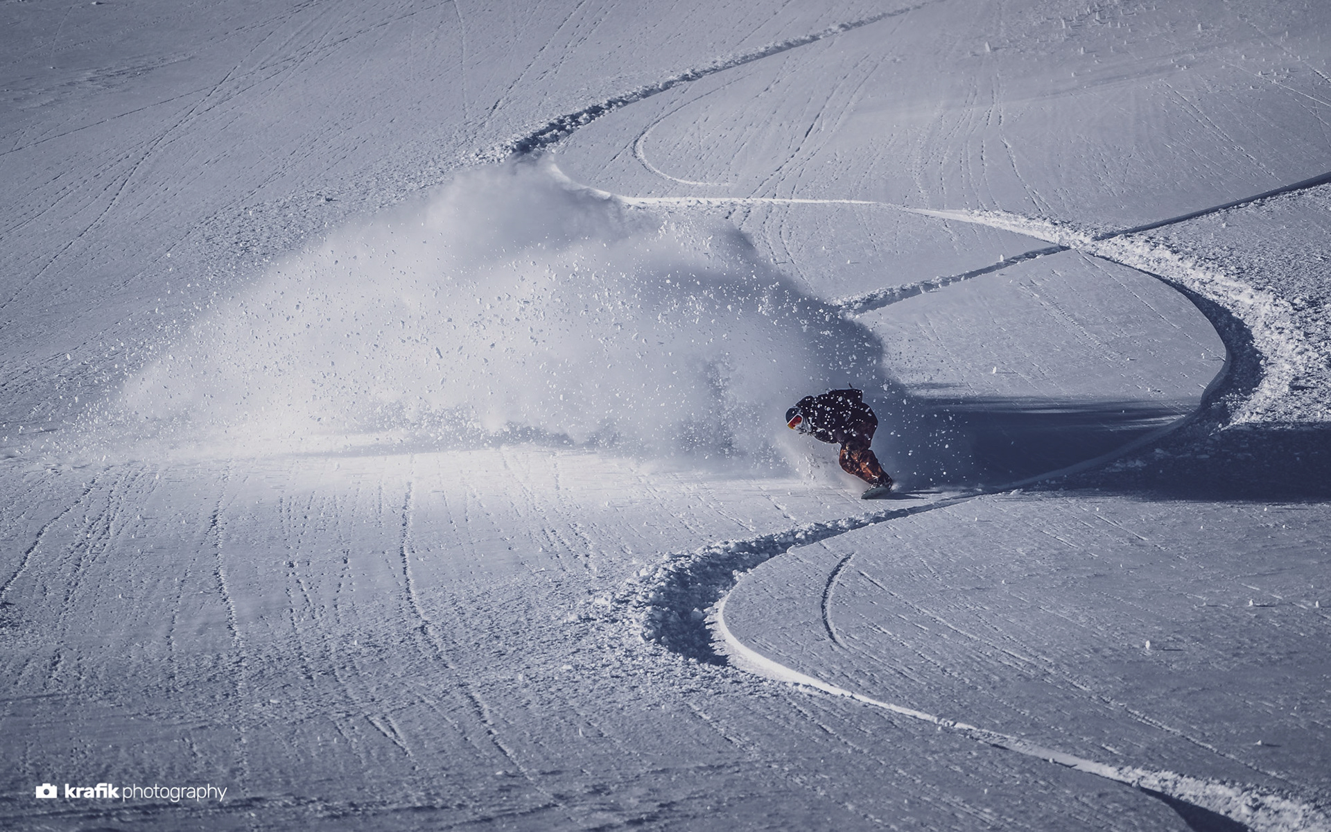 Snowboarder - Skiresort Maierhof Parsenn Davos Switzerland