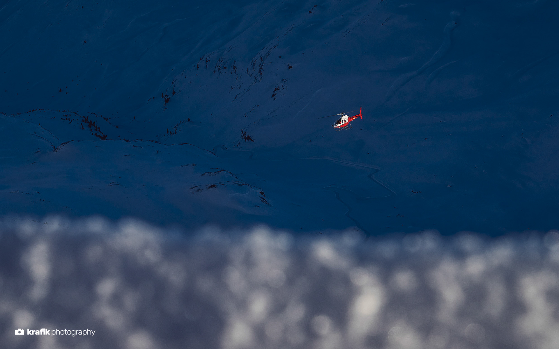 Heli at work - Flüelapass Davos Switzerland