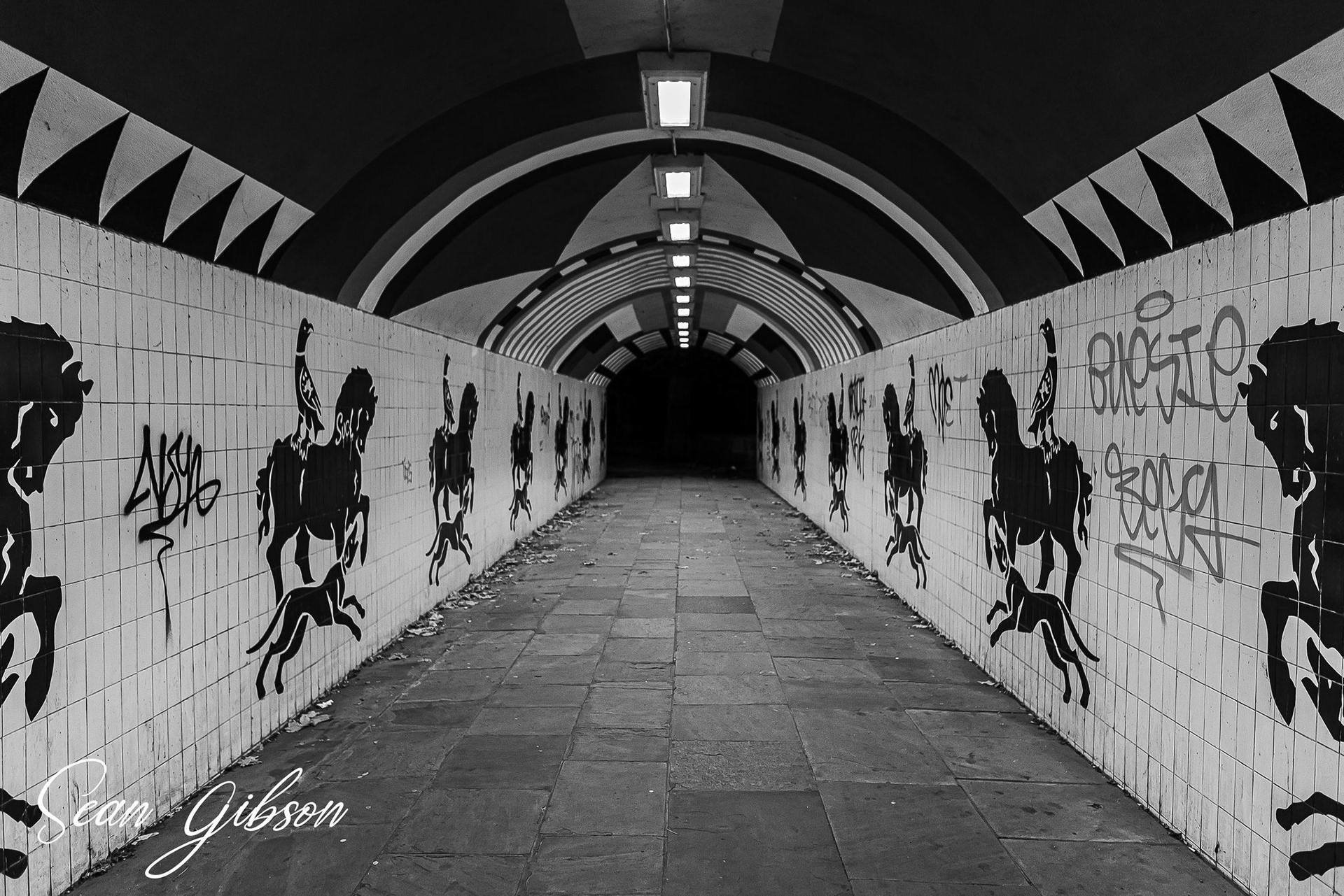 Tunnel on the way to Clarence Dock