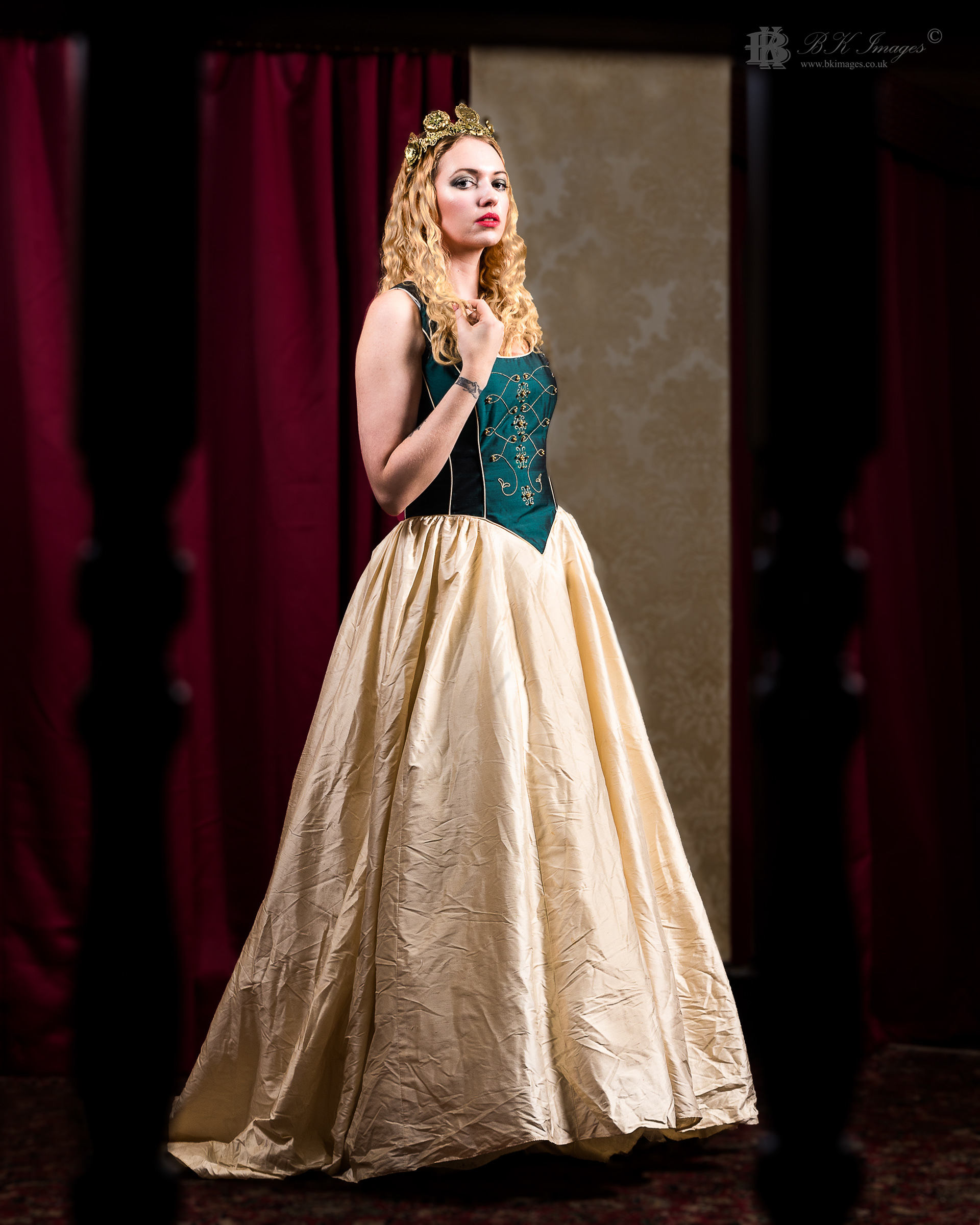 Model at Hertitage photograpy club night