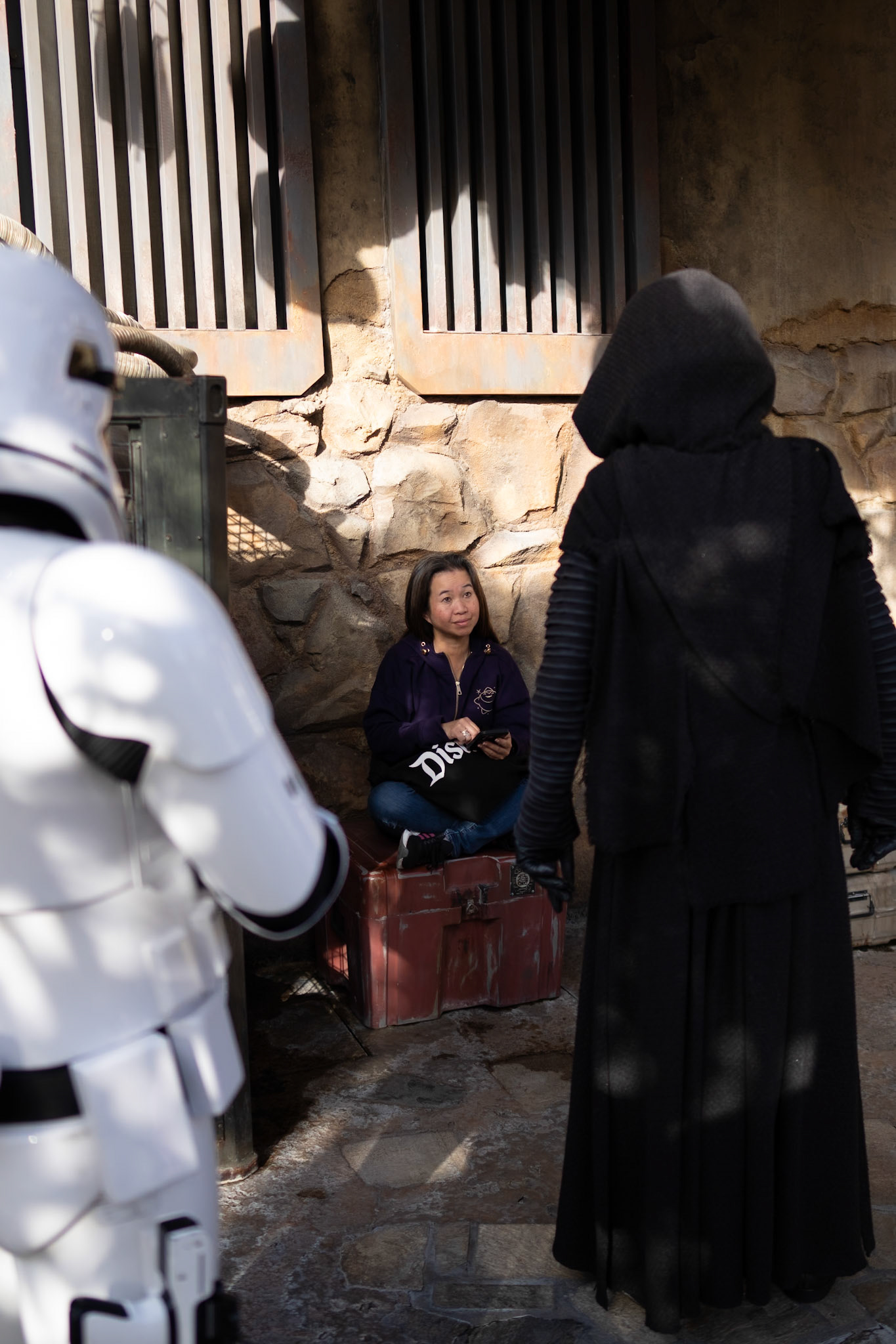 Shirley battles Kylo Ren