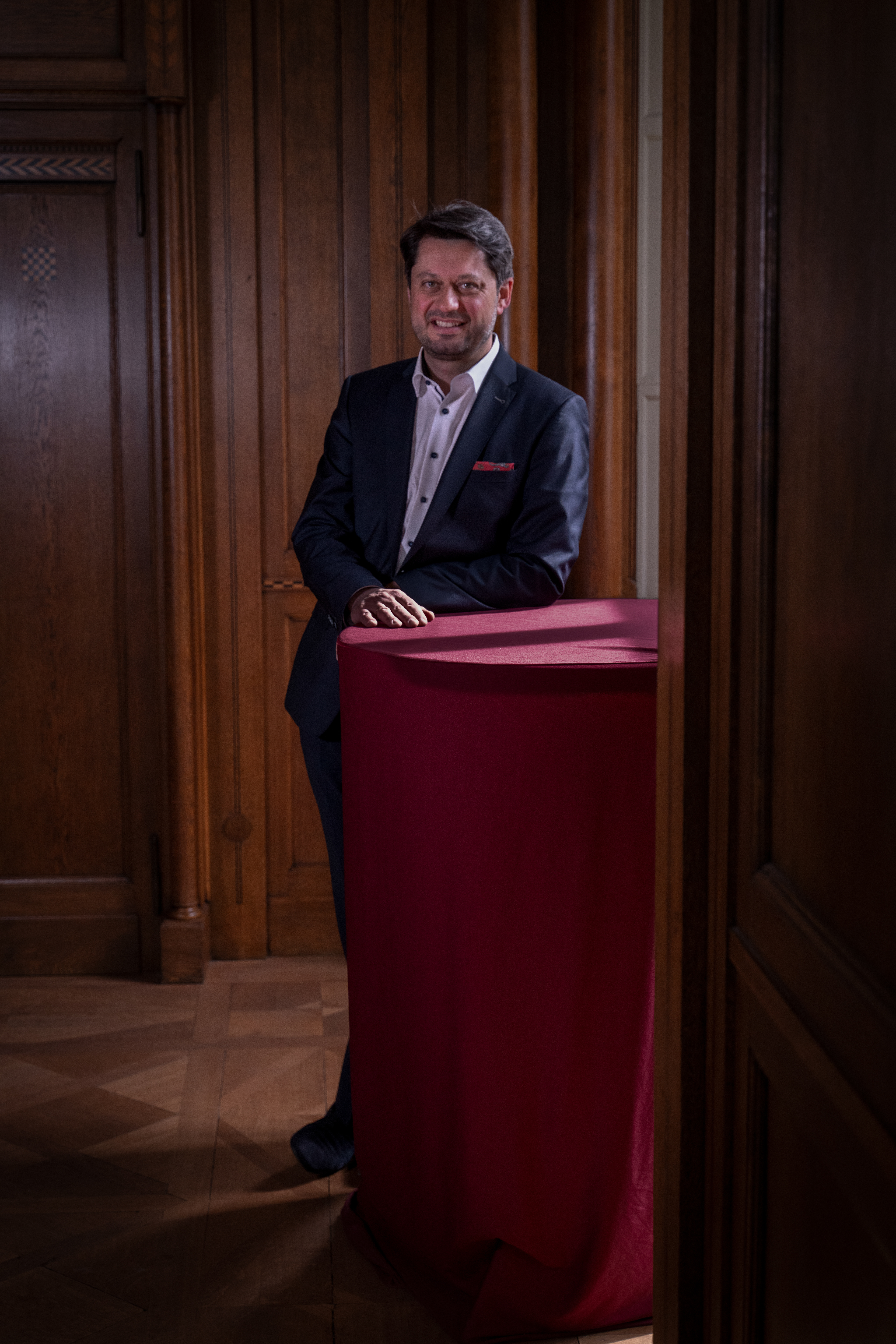 Elia Sakakushev von Bismarck, geschäftsführender Direktor der Villa Seligmann, Haus der jüdischen Musik & Begegnungsstätte in Hannover.