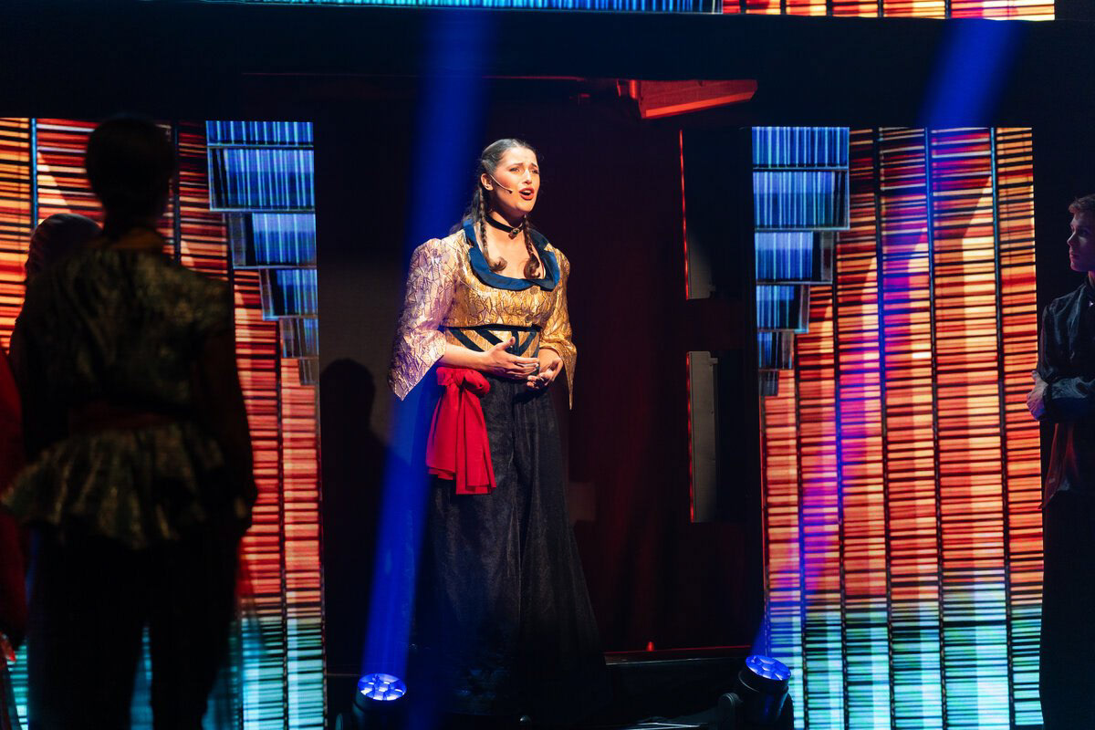 Samt & Seide, Operette | LED Visuals Design