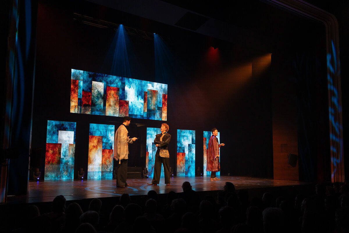 Samt & Seide, Operette | LED Visuals Design