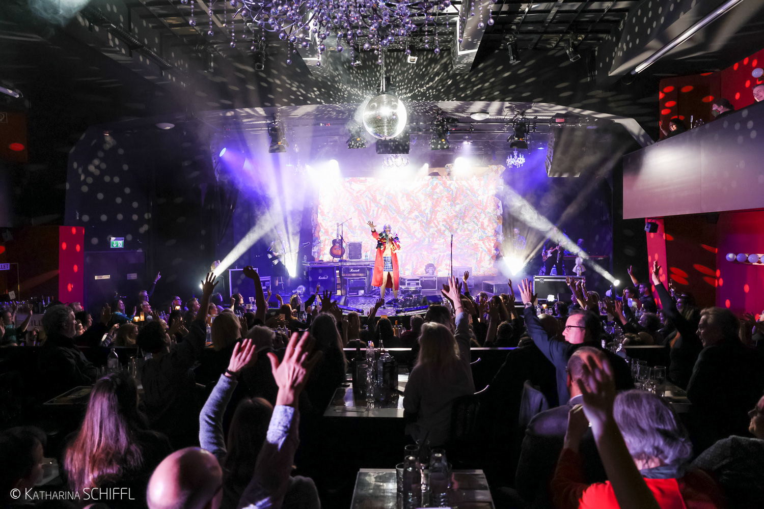 Hedwig & The Angry Inch | LED Visuals Design