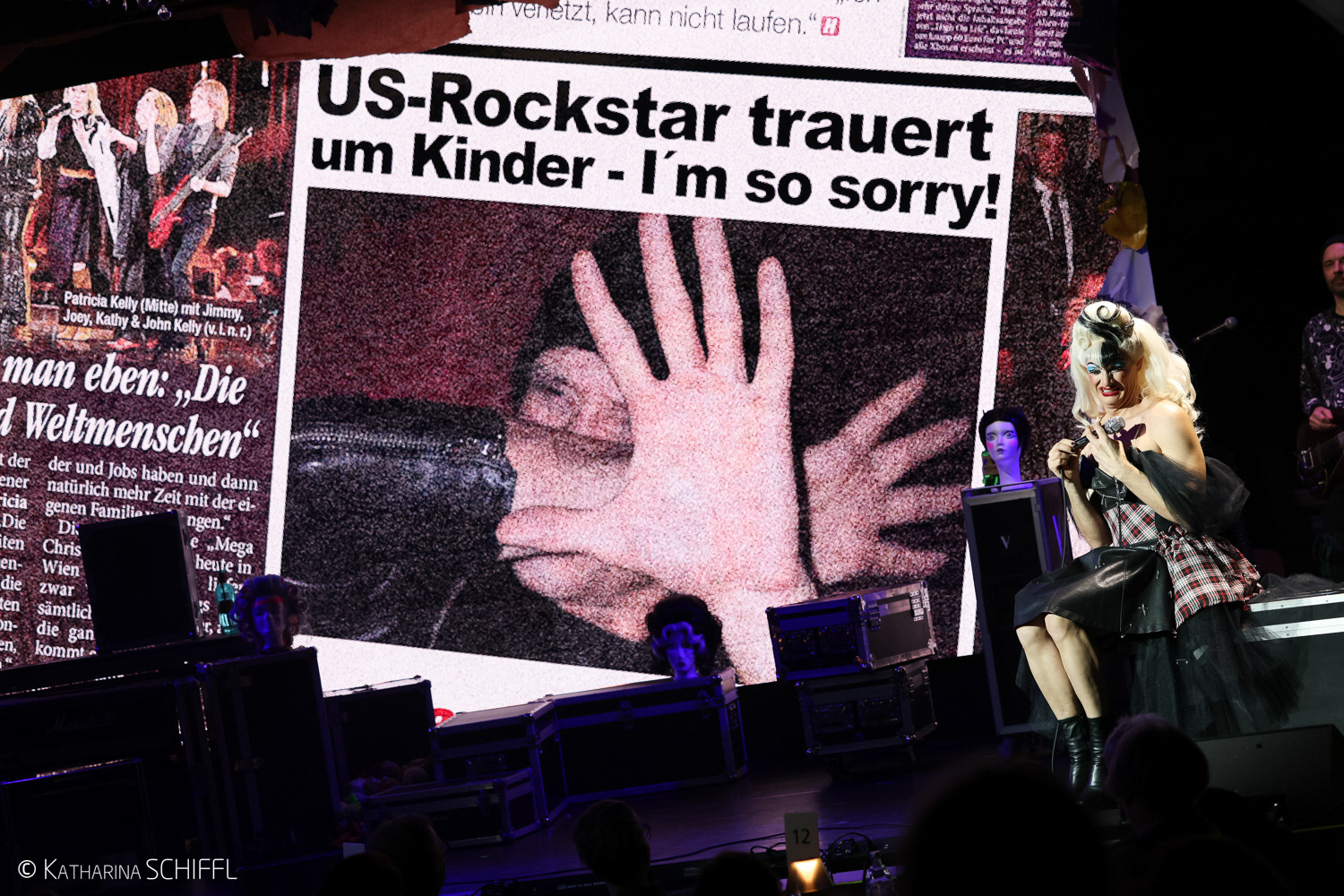 Hedwig & The Angry Inch | LED Visuals Design