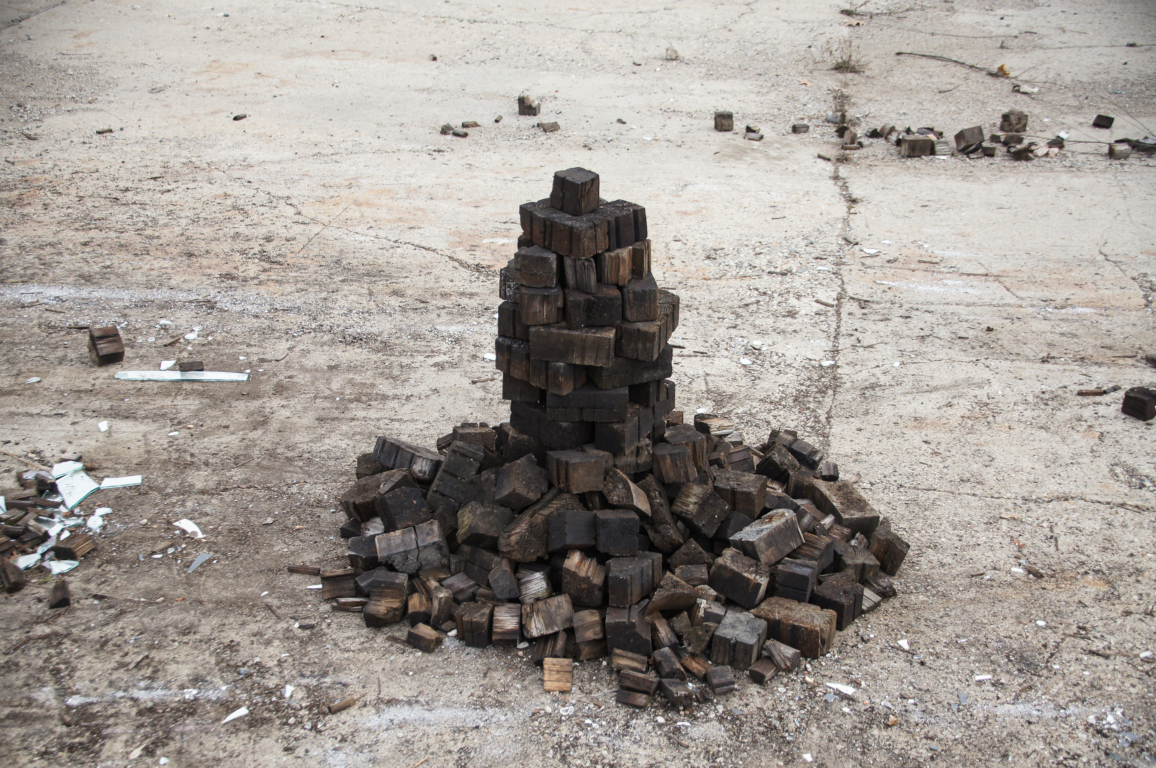 Monument for the wrecked sculpture