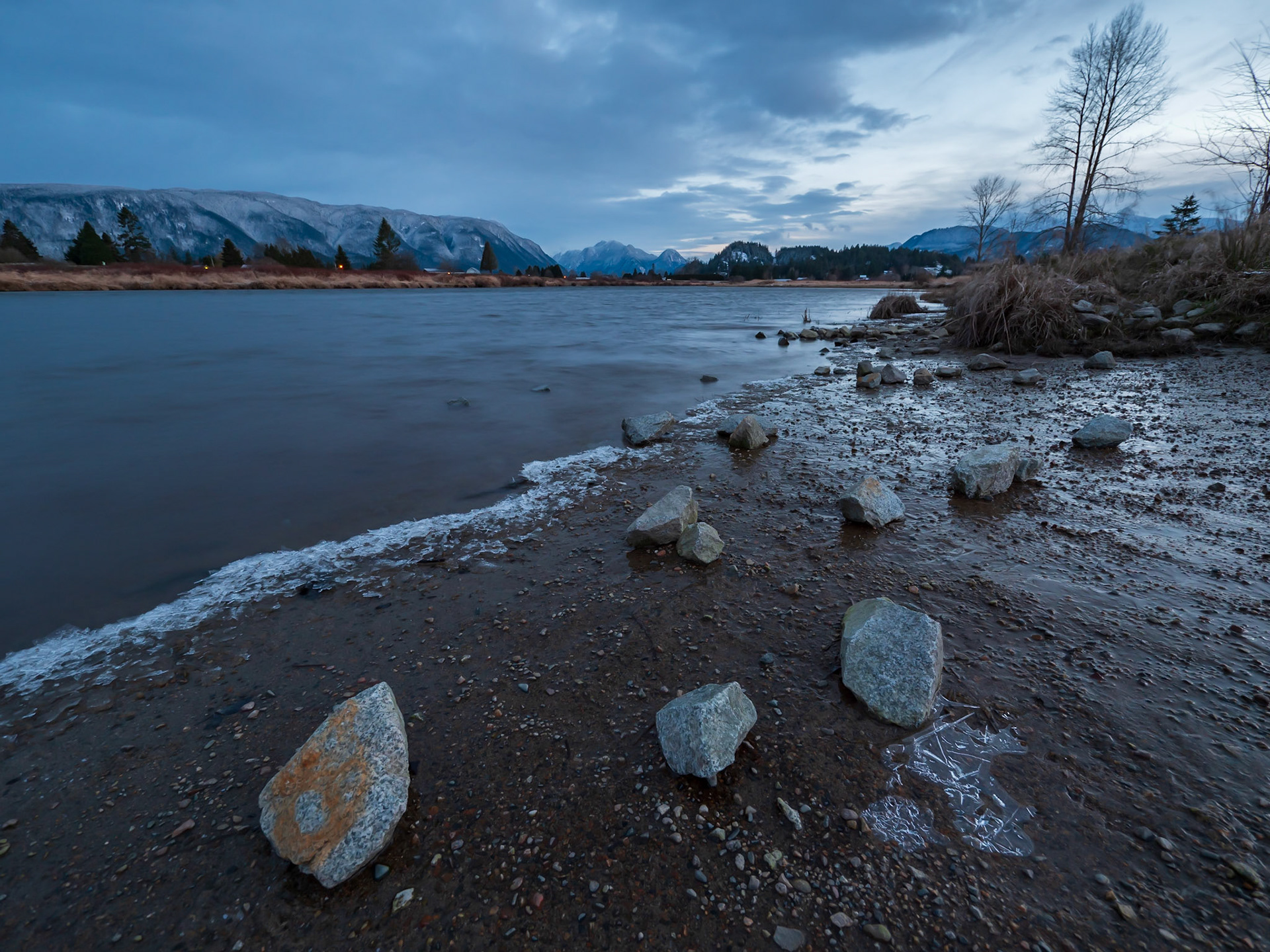 Alouette river on a cold winter morning.