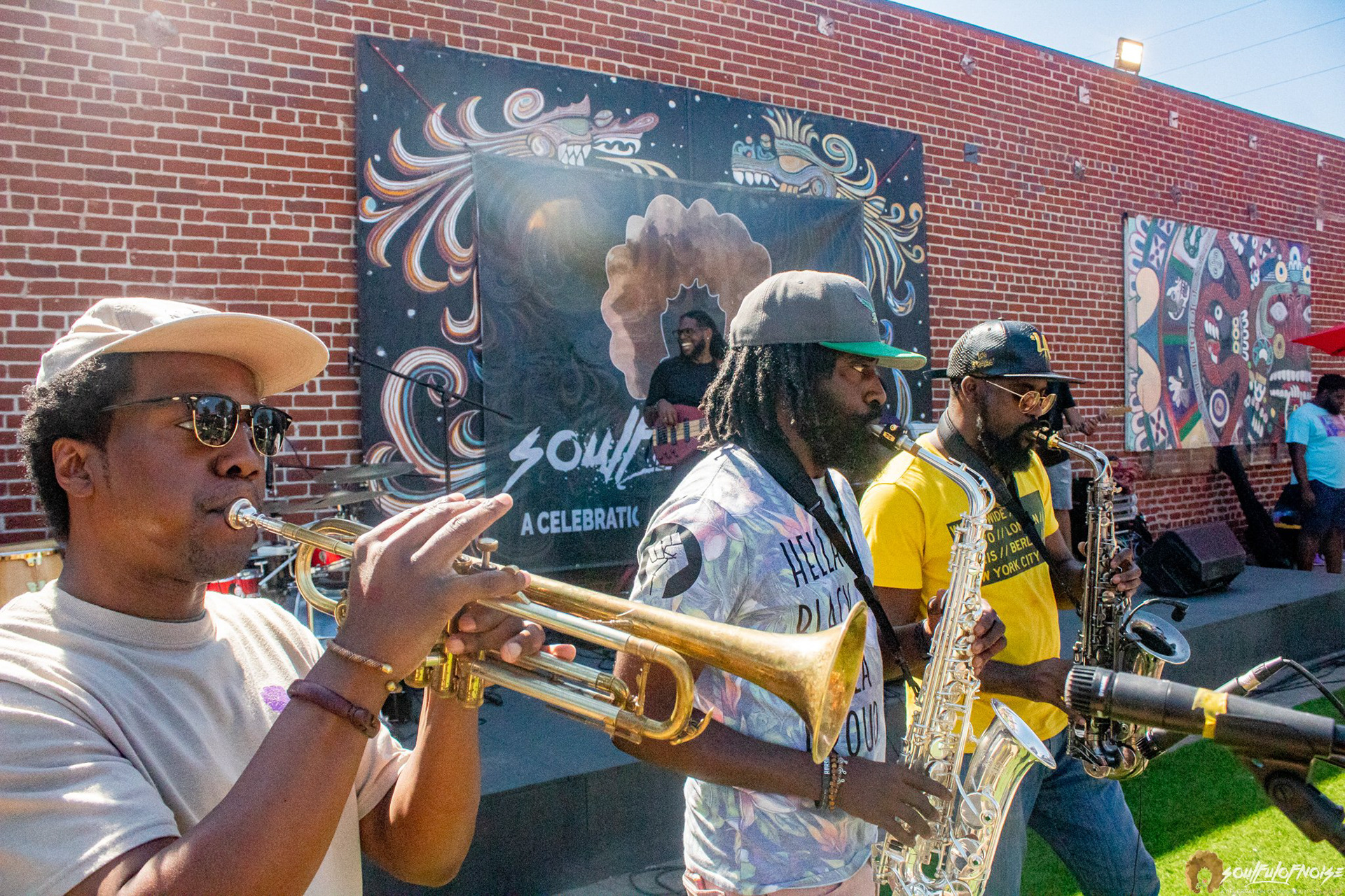 Soulfulofnoise - Soulful Sundays 'QualiT Horns' Section