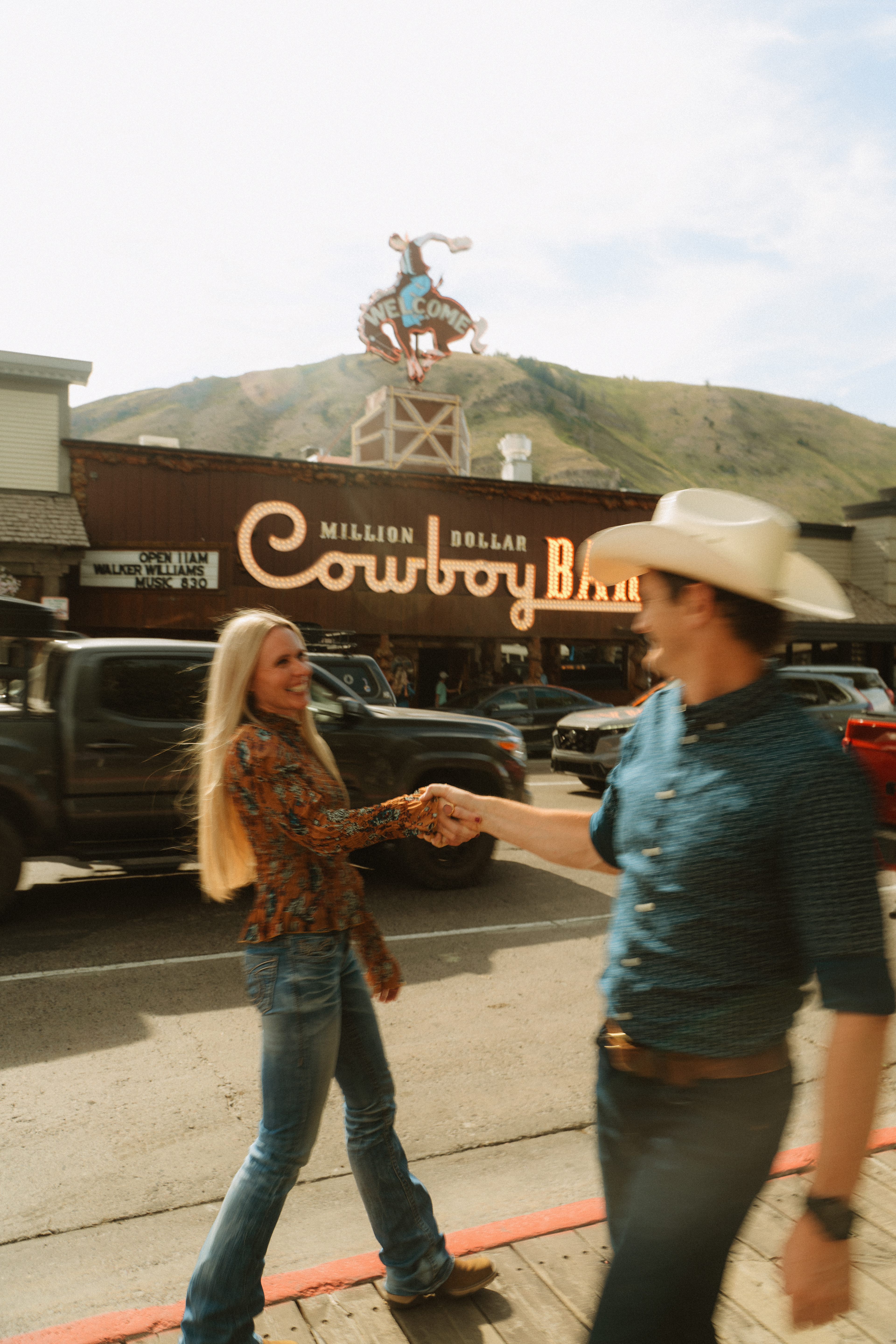 engagement photos downtown jackson hole