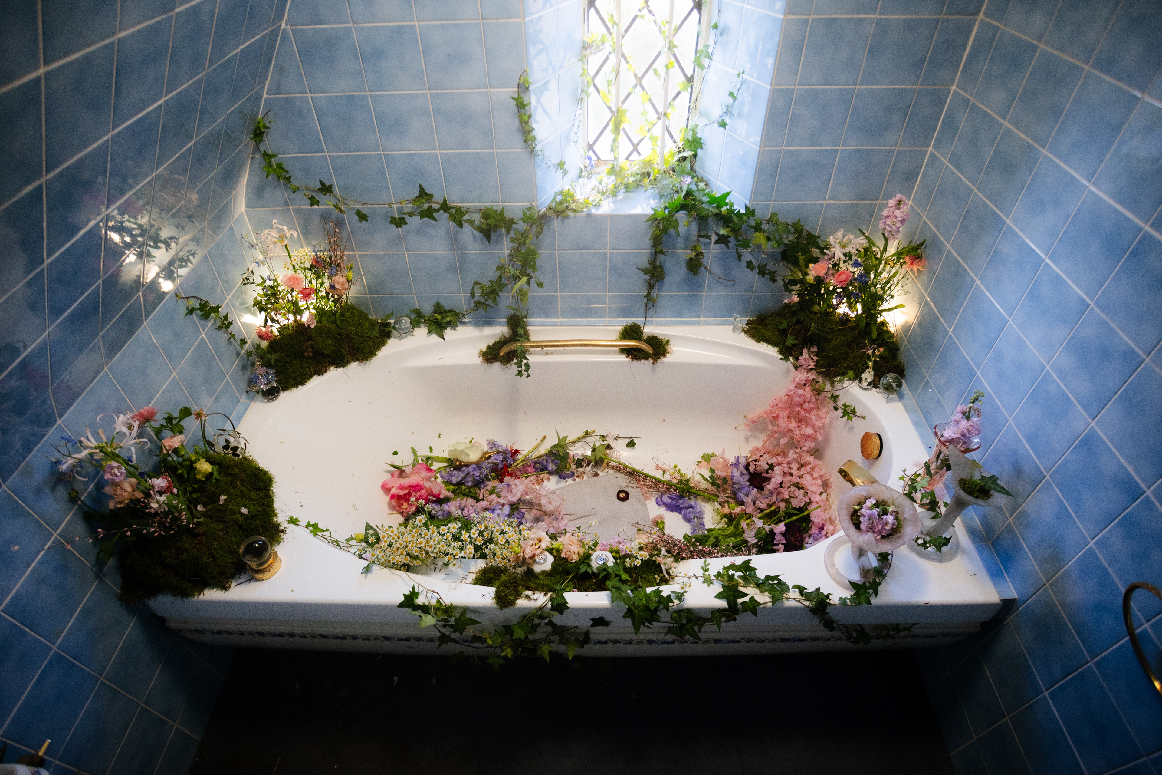 Luna - Away with the Fairies