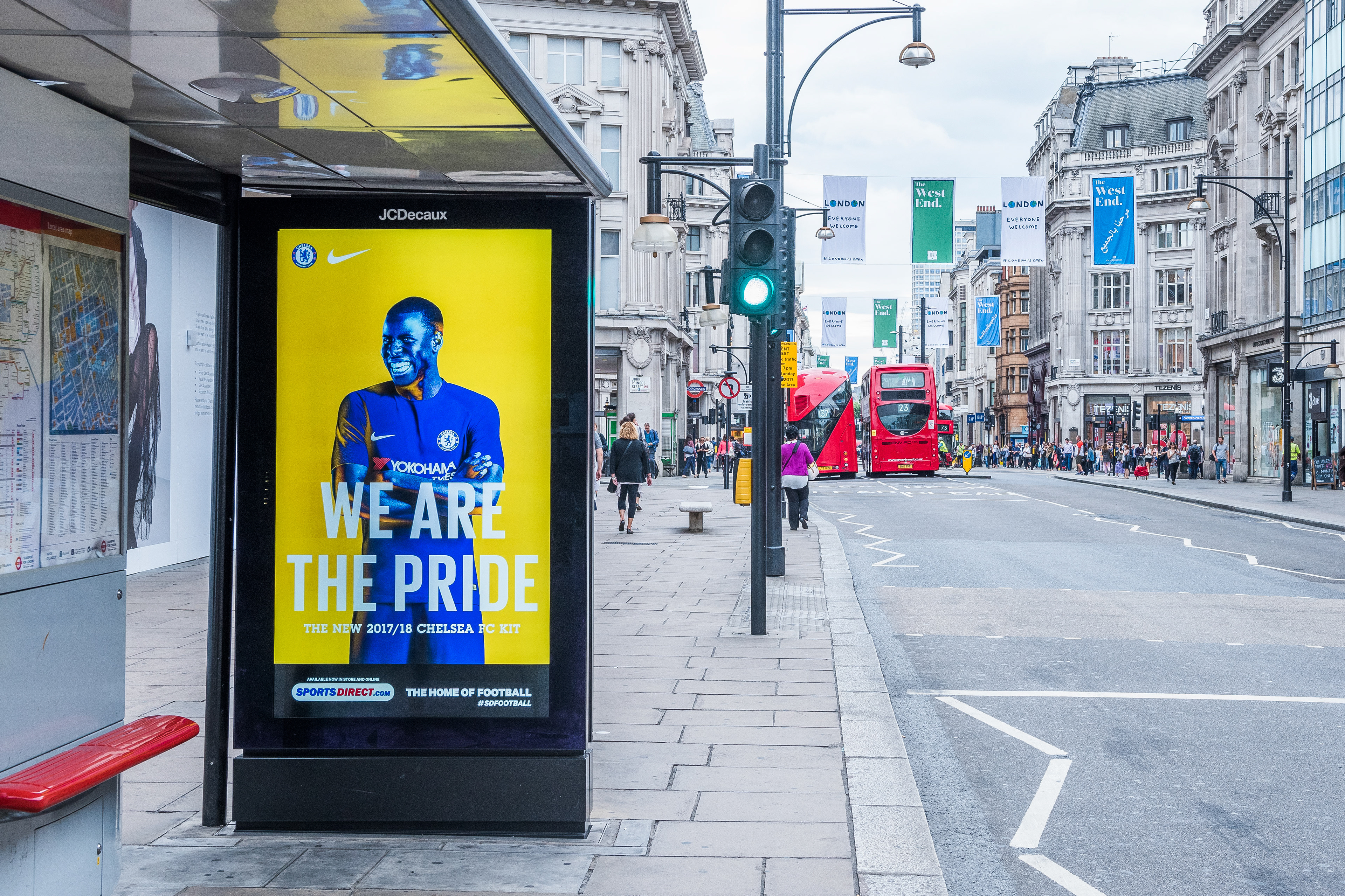 Sports Direct | OOH | Digital poster | Artwork