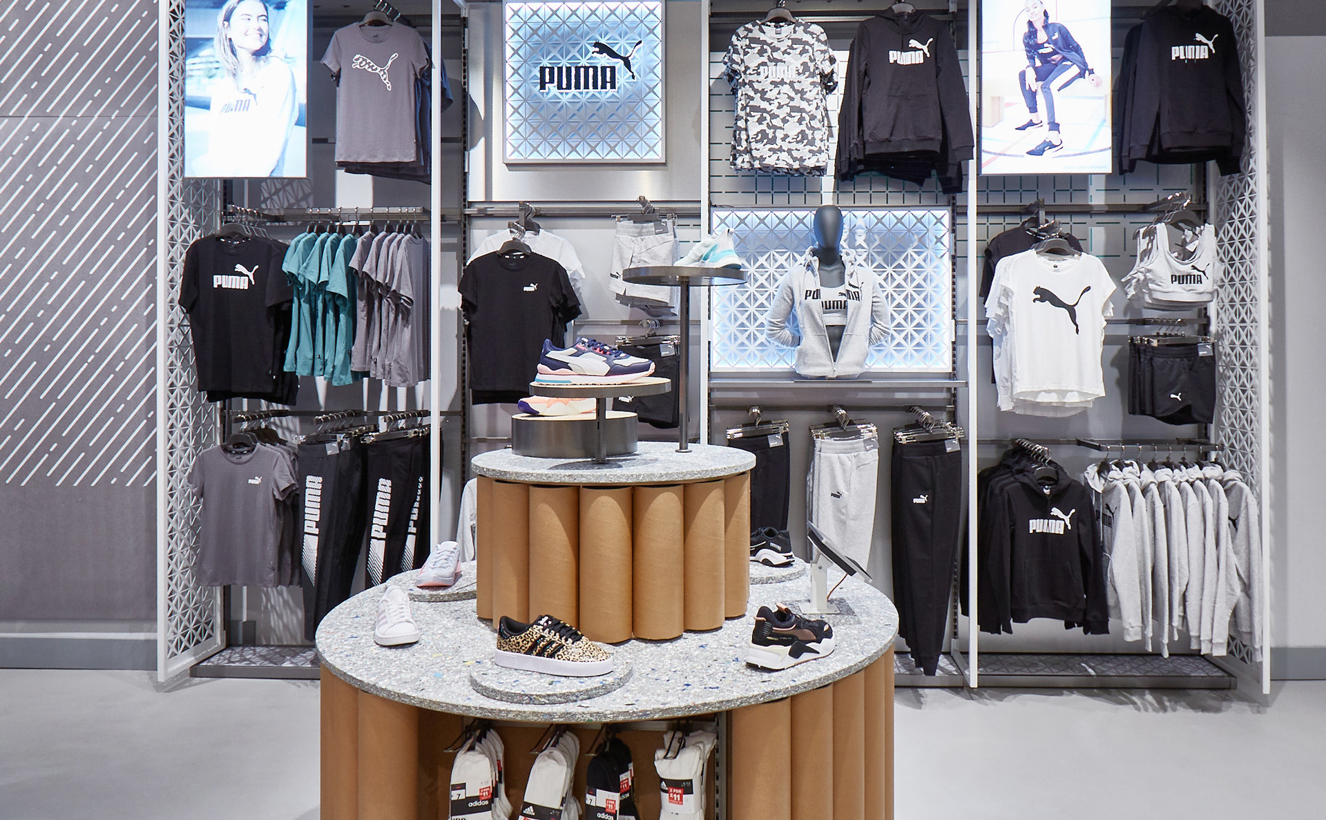 Puma Shop-in-Shop store graphics artwork