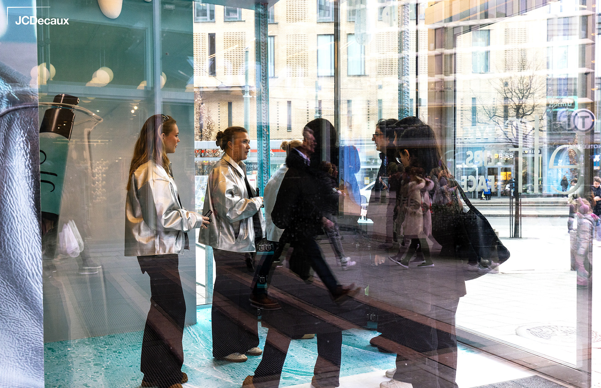 Southpaw e.l.f. Oslo City Takeover