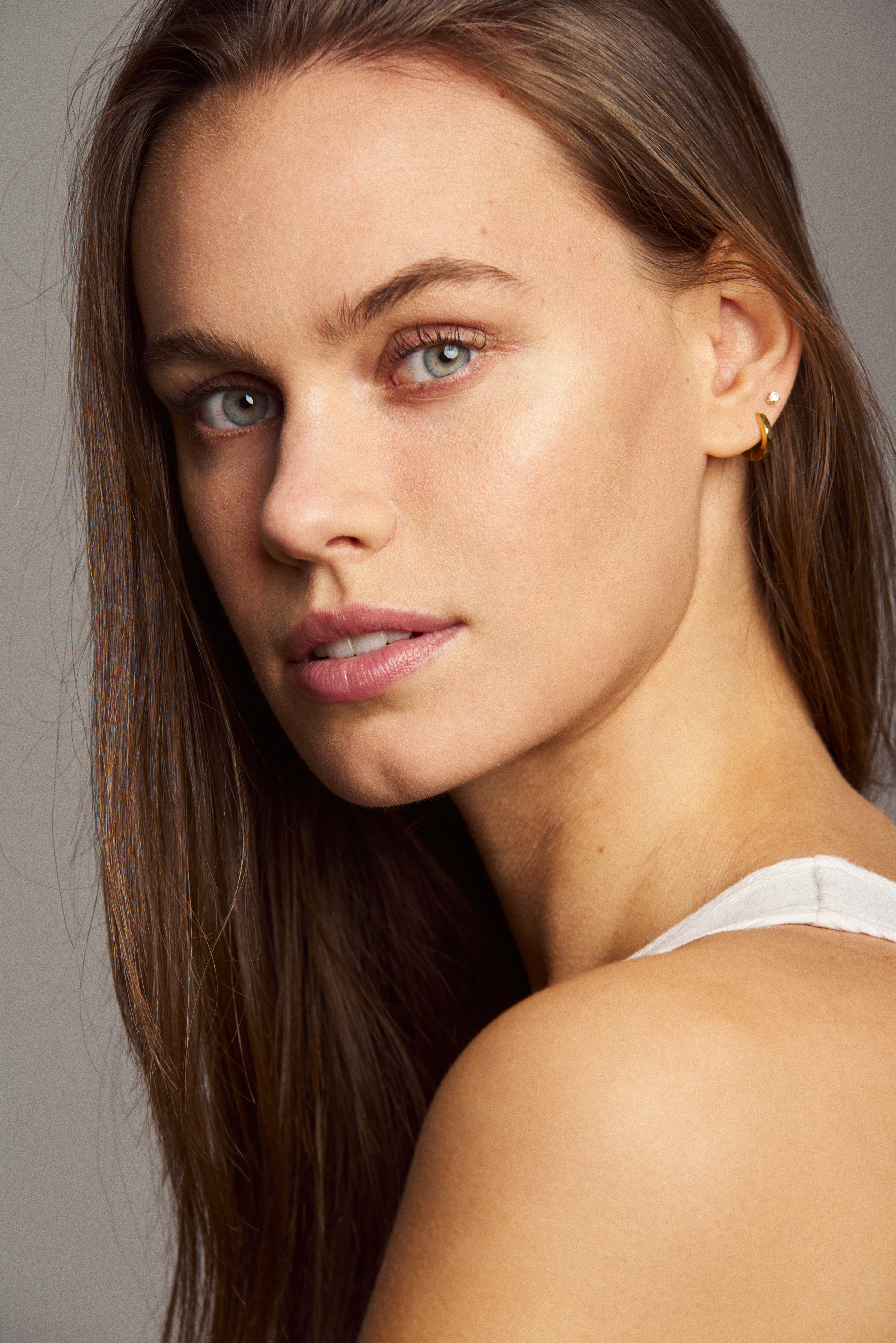 AMBER DE MUYT